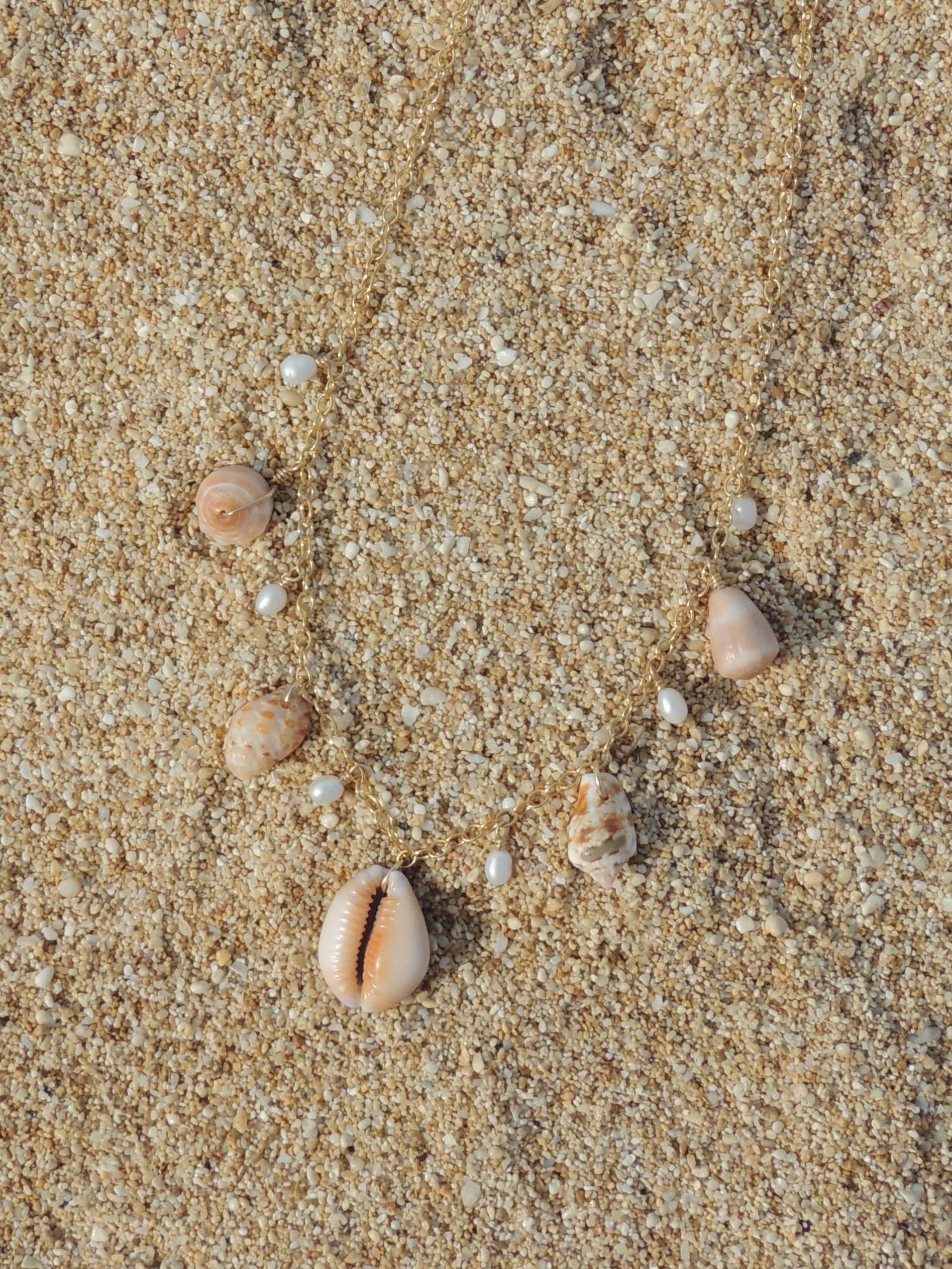 Shell Charm Necklace