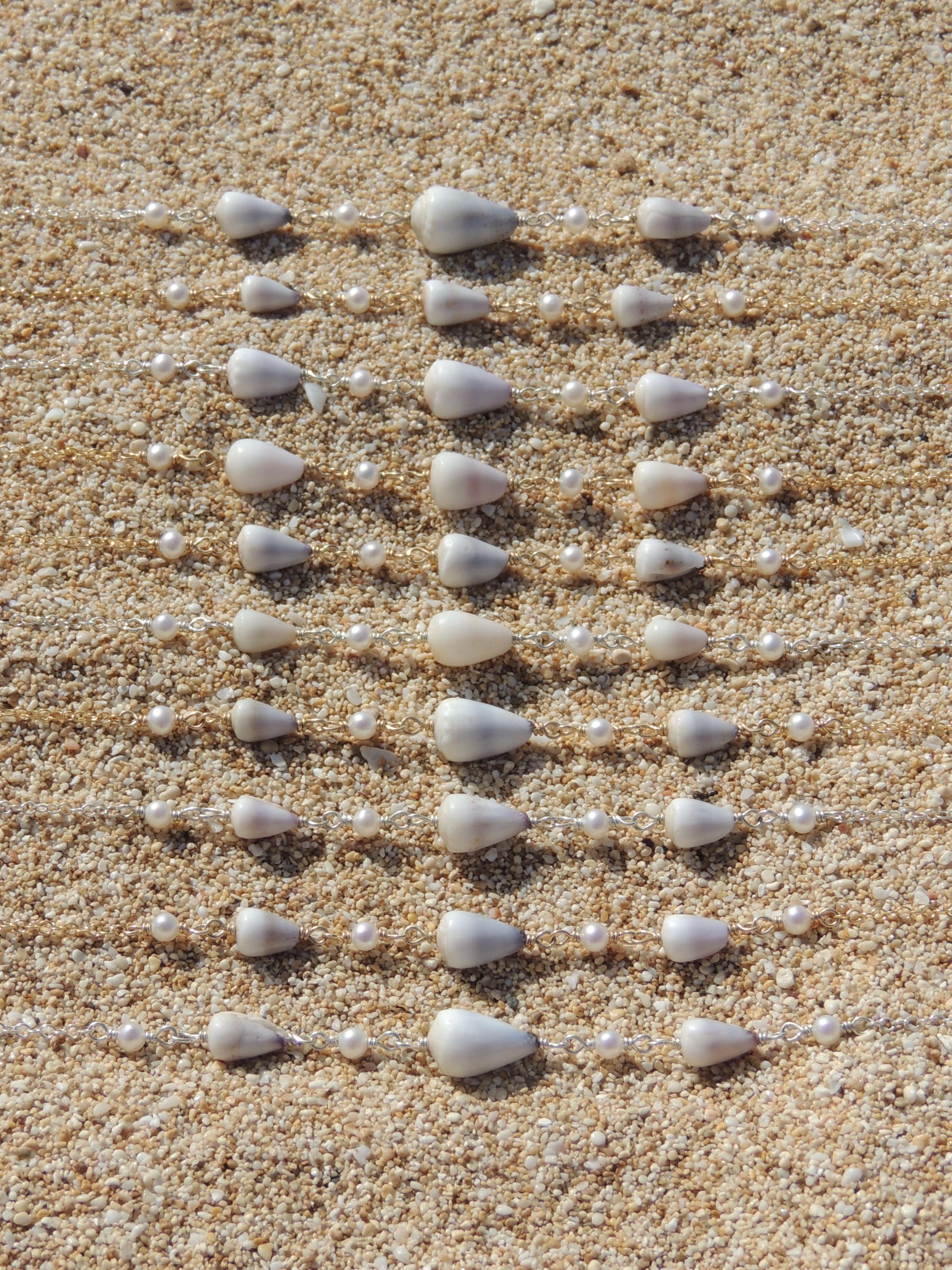 Cone Shell Choker / White Pearls