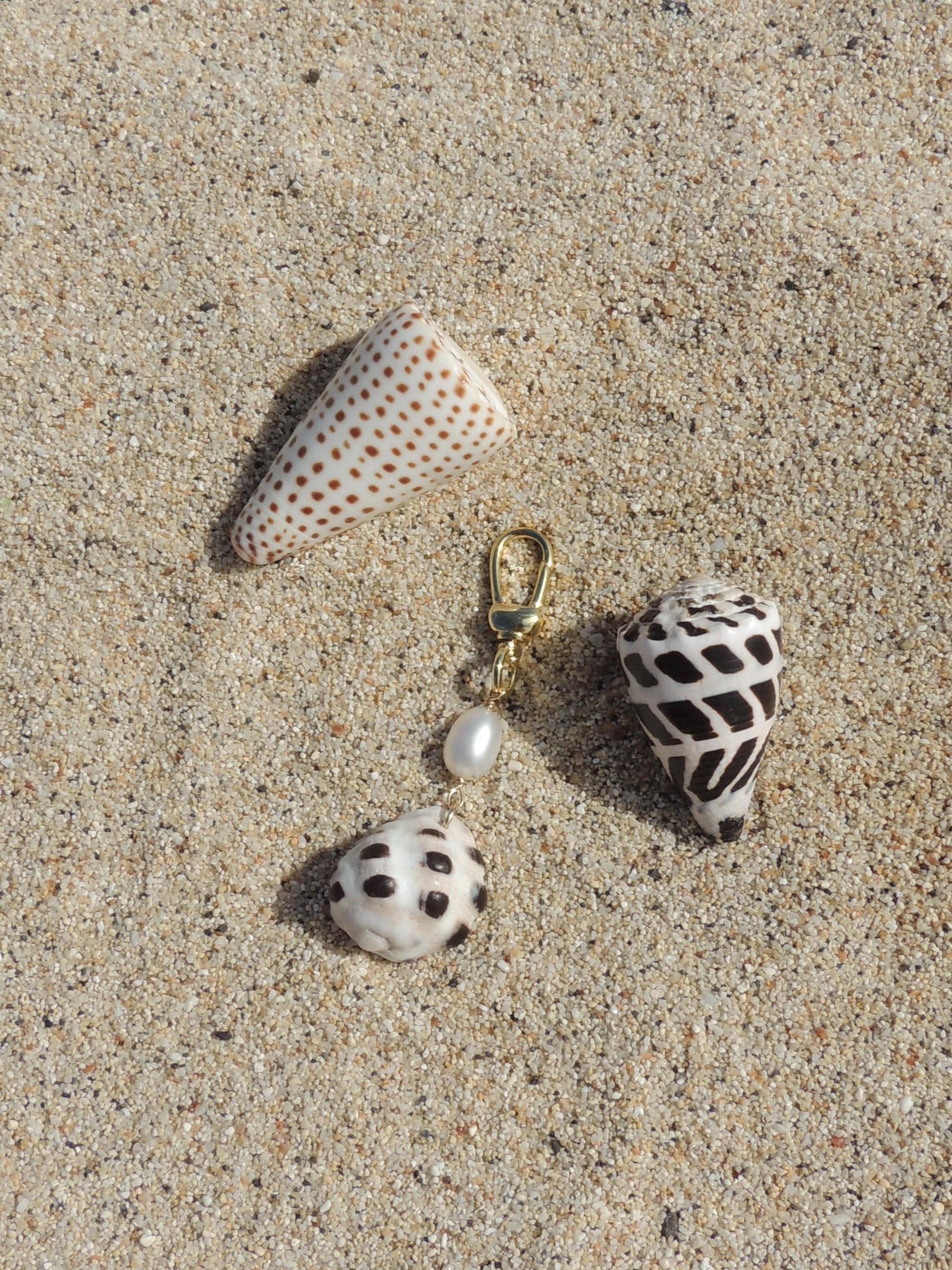 Drupe Shell Keychain
