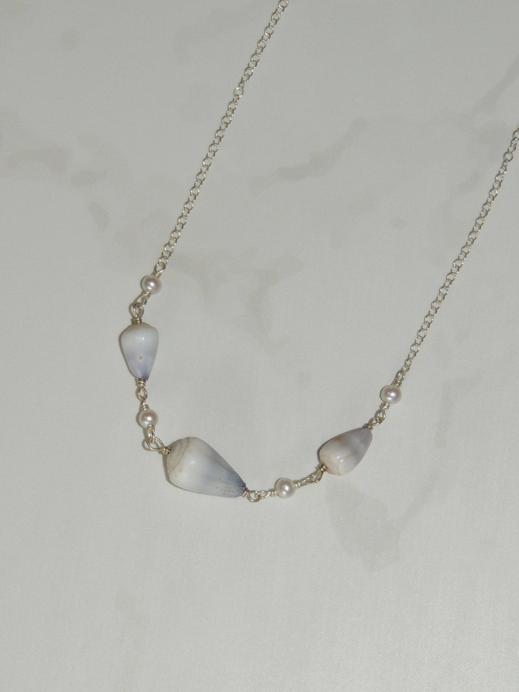 Cone Shell Choker / White Pearls