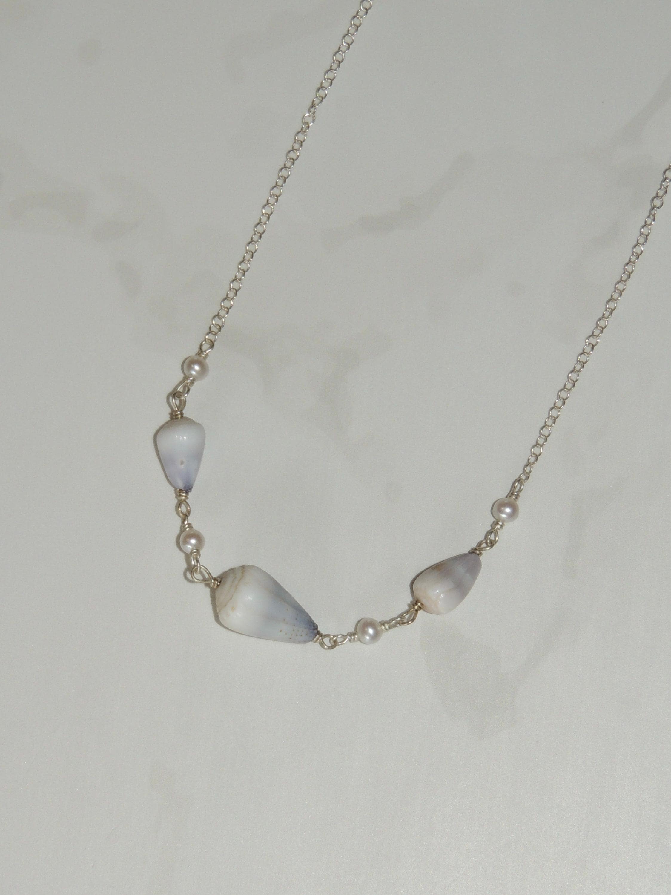 Cone Shell Choker / White Pearls