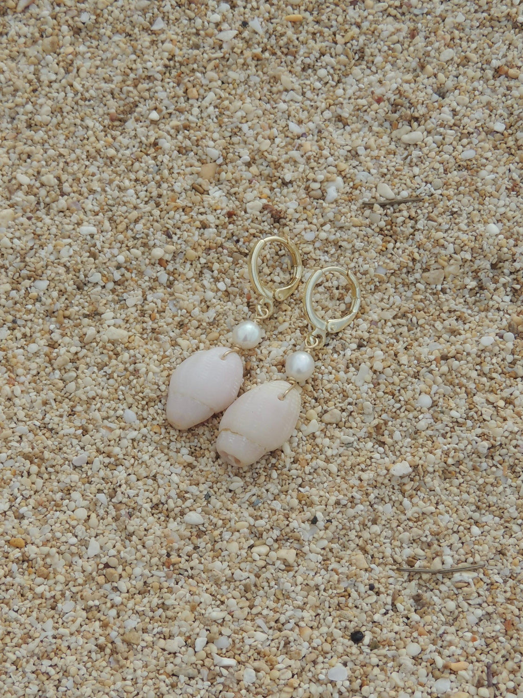 Shell Huggies