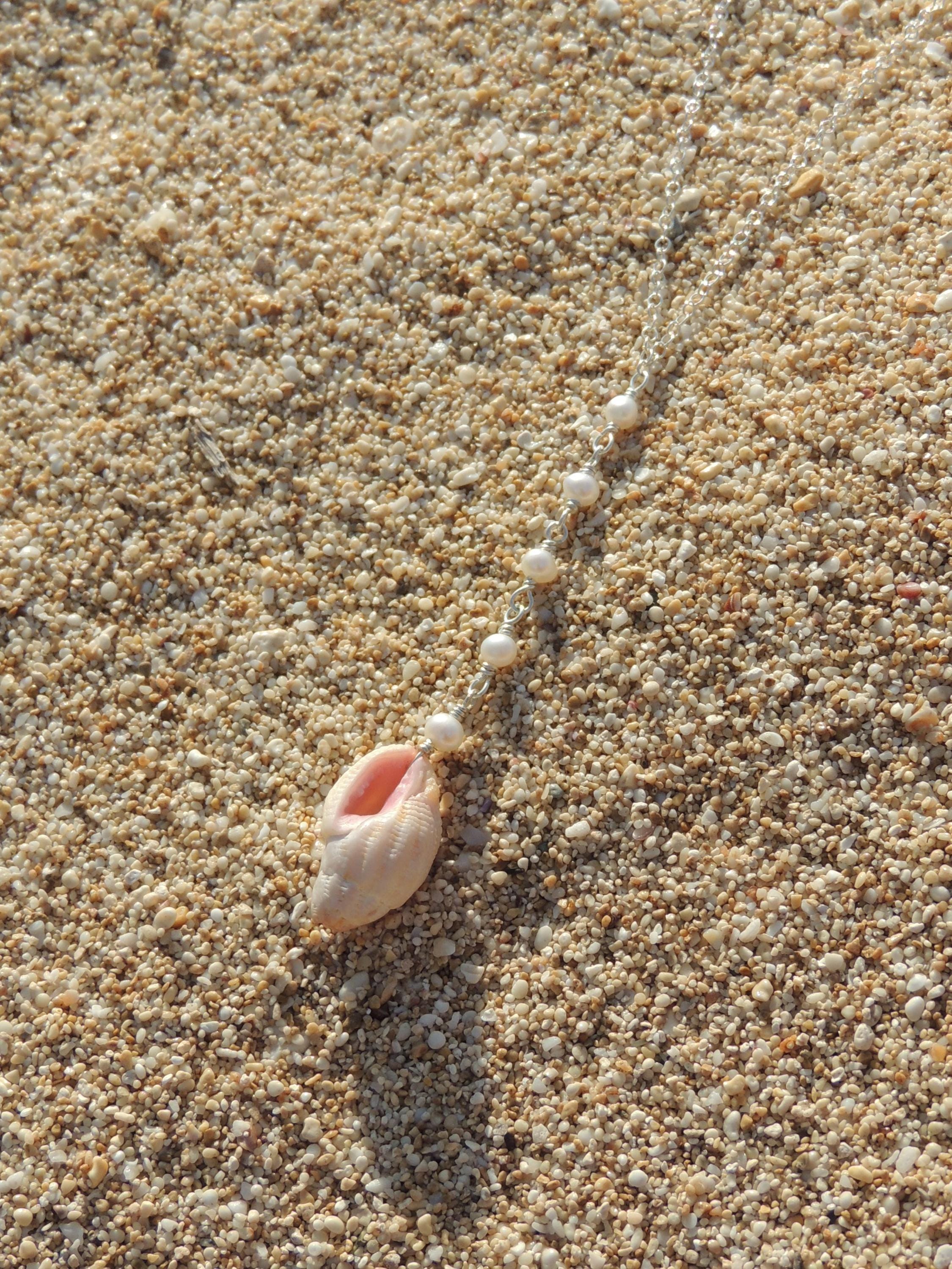 Pink Shell Lariat Necklace