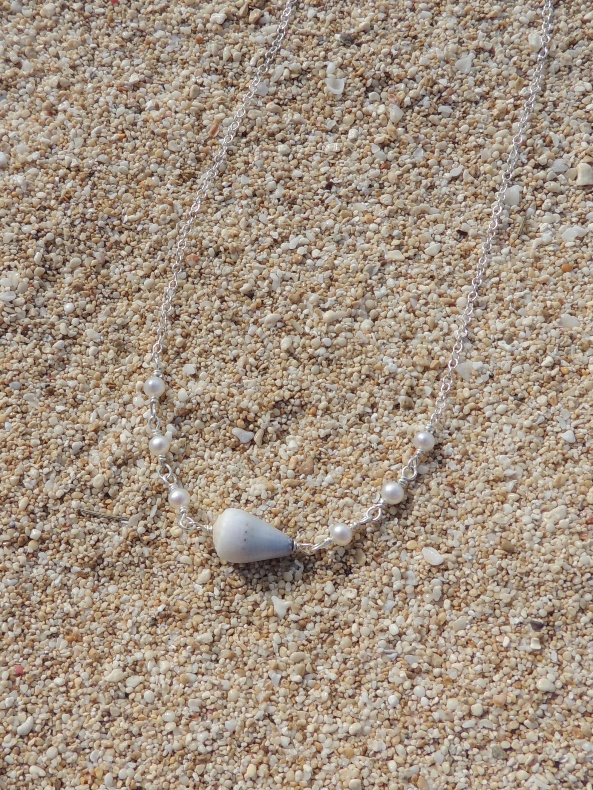 Cone Shell Choker Necklace