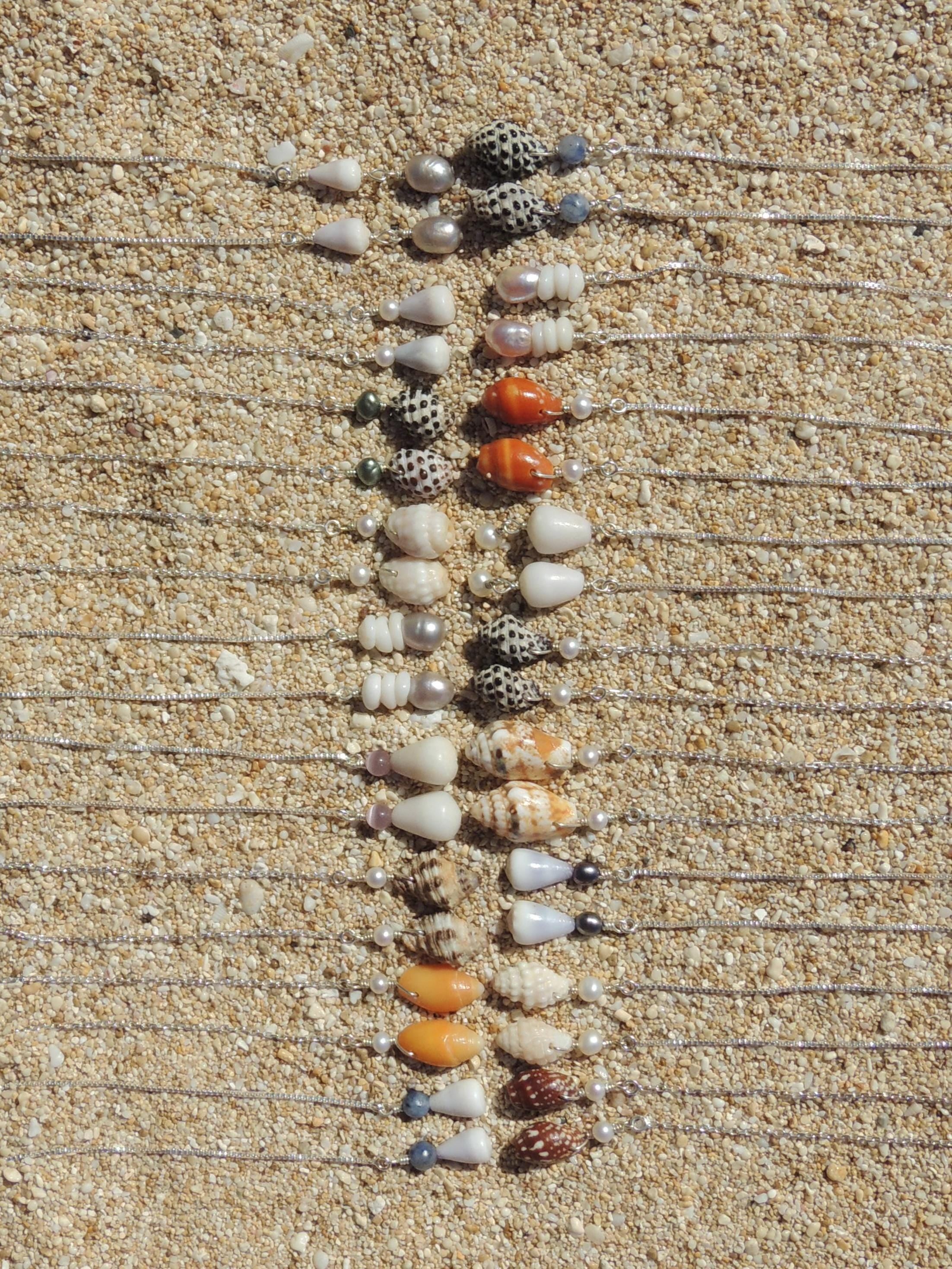 Brown Shell Threaders