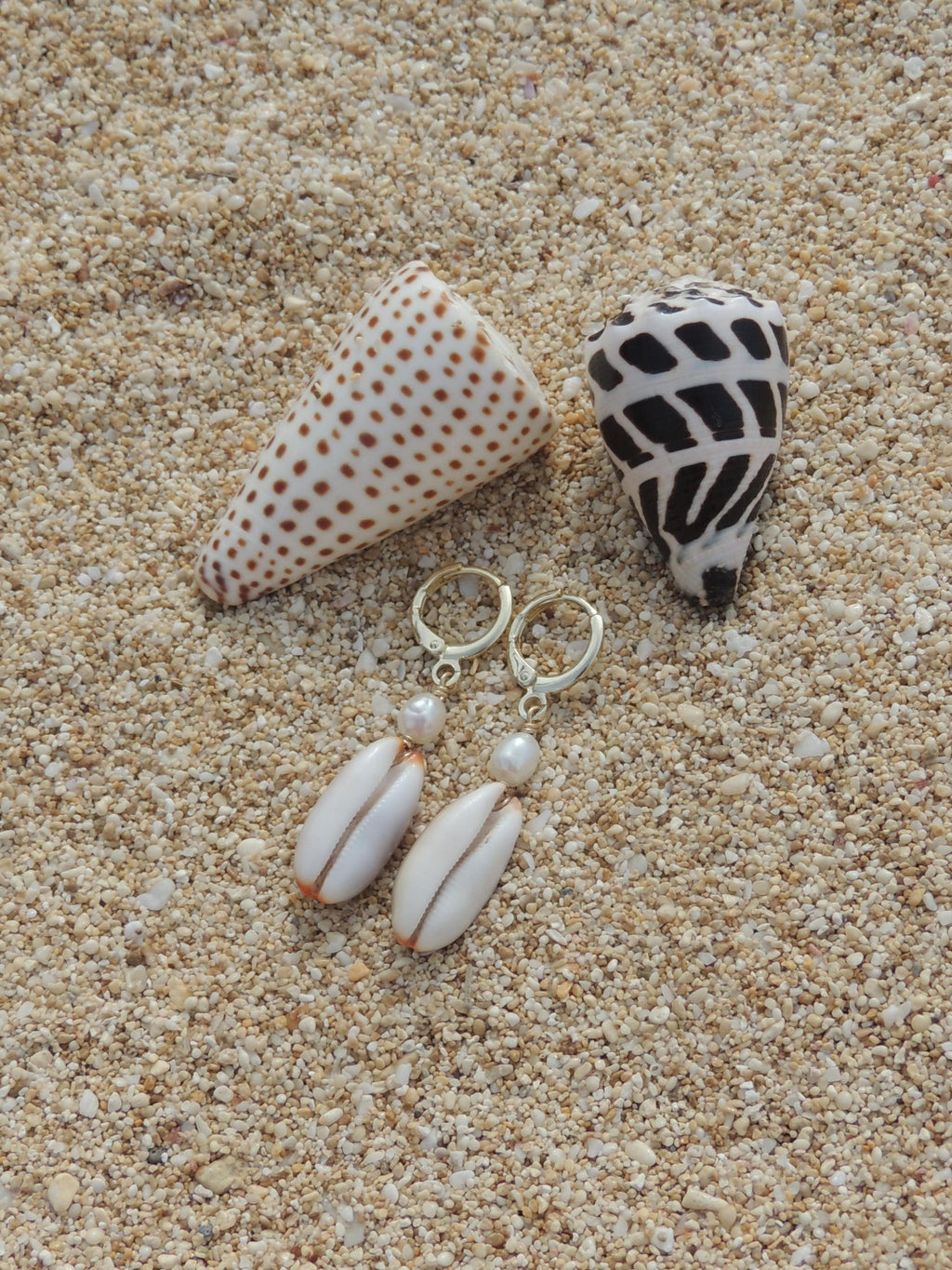 Isabella Cowrie Shell Huggies