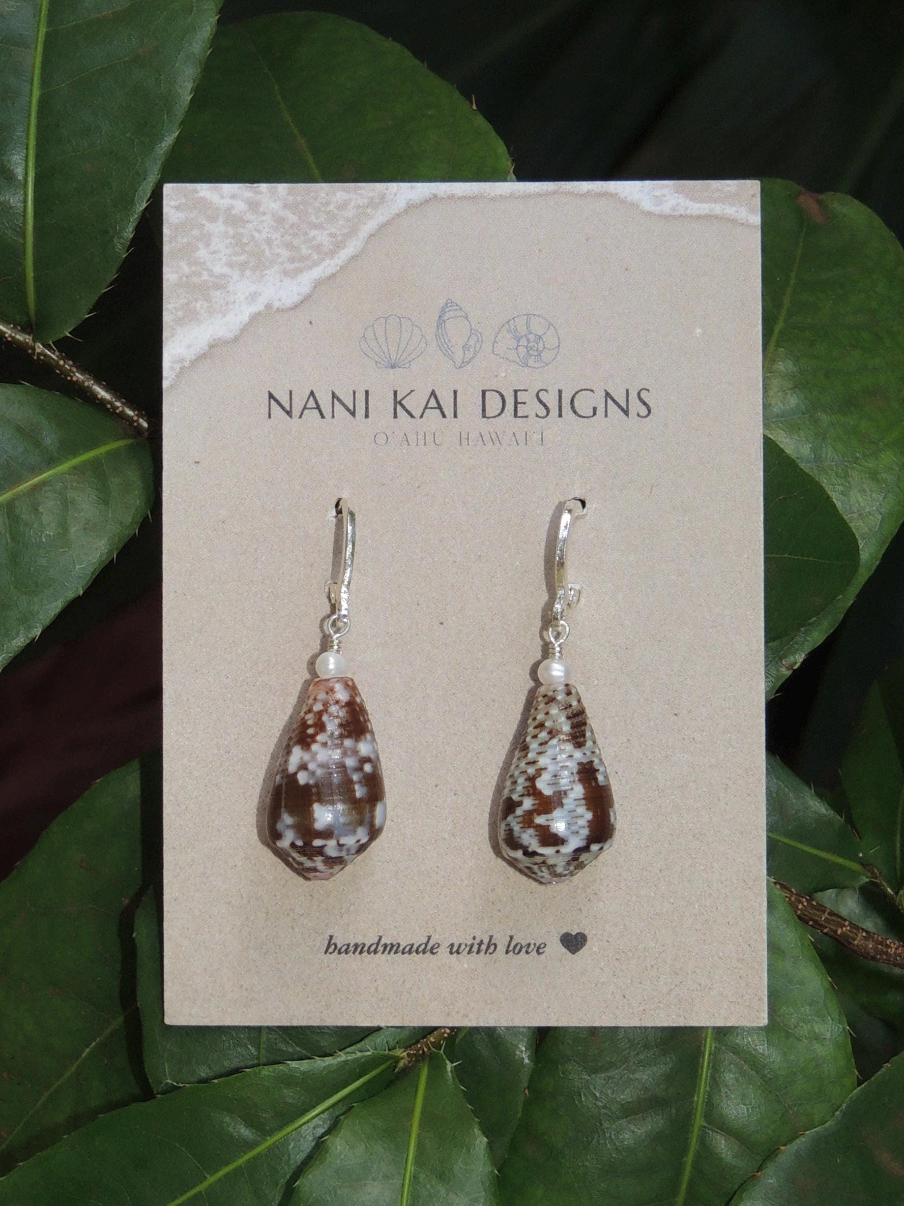 Cat Cone Shell Huggies