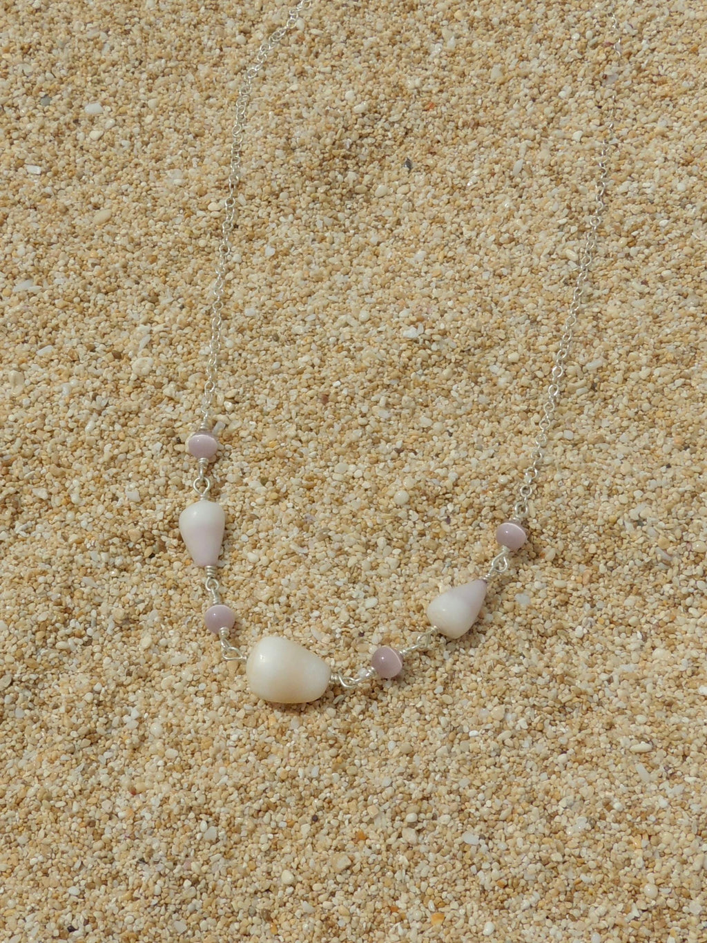 Cone Shell Choker / Pink Beads