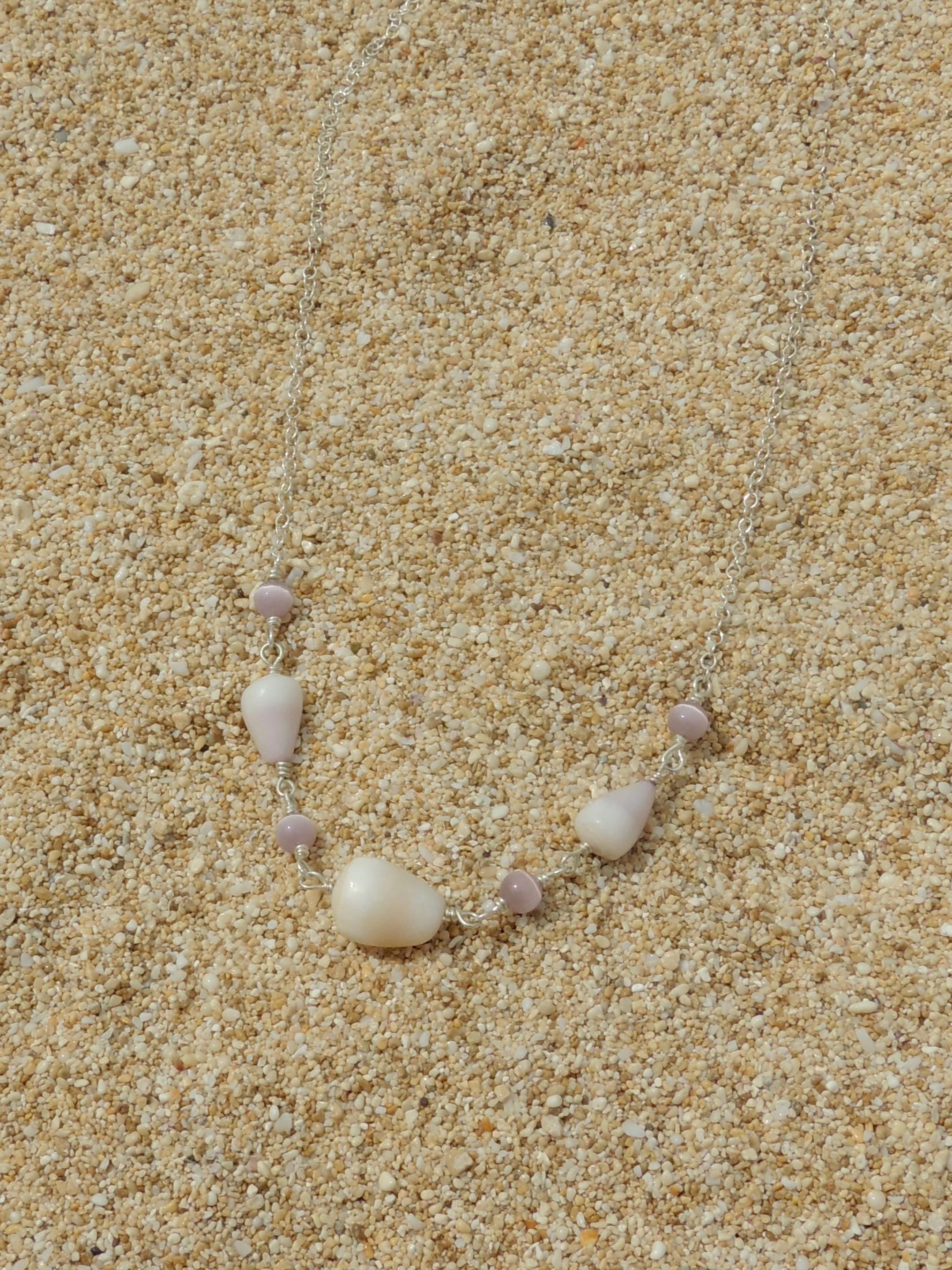 Cone Shell Choker / Pink Beads