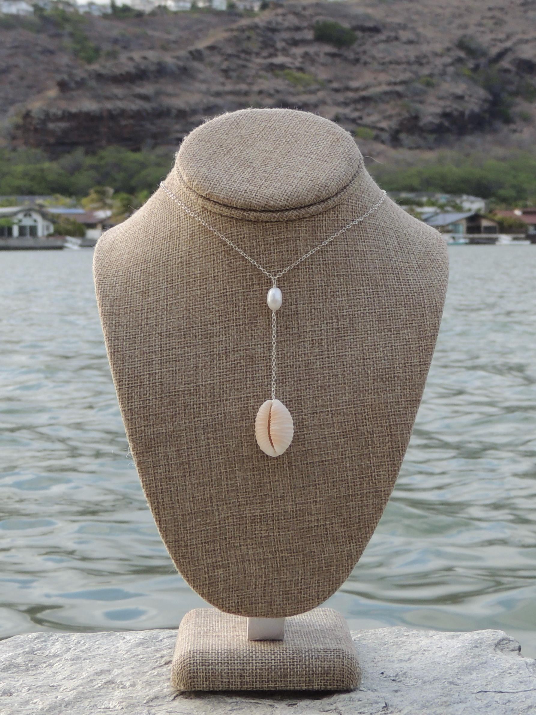 Granulated Cowrie Shell Lariat Necklace