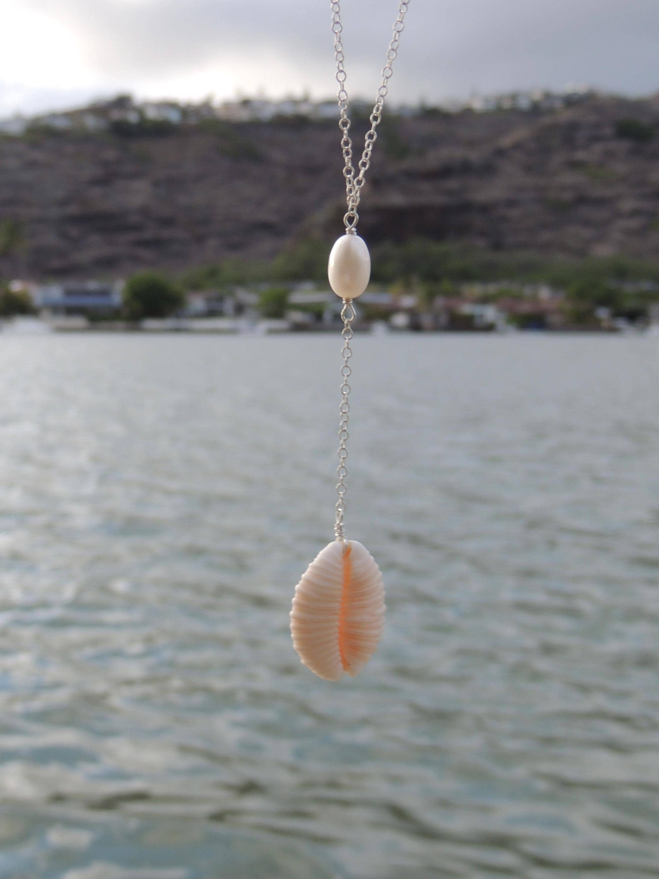 Granulated Cowrie Shell Lariat Necklace