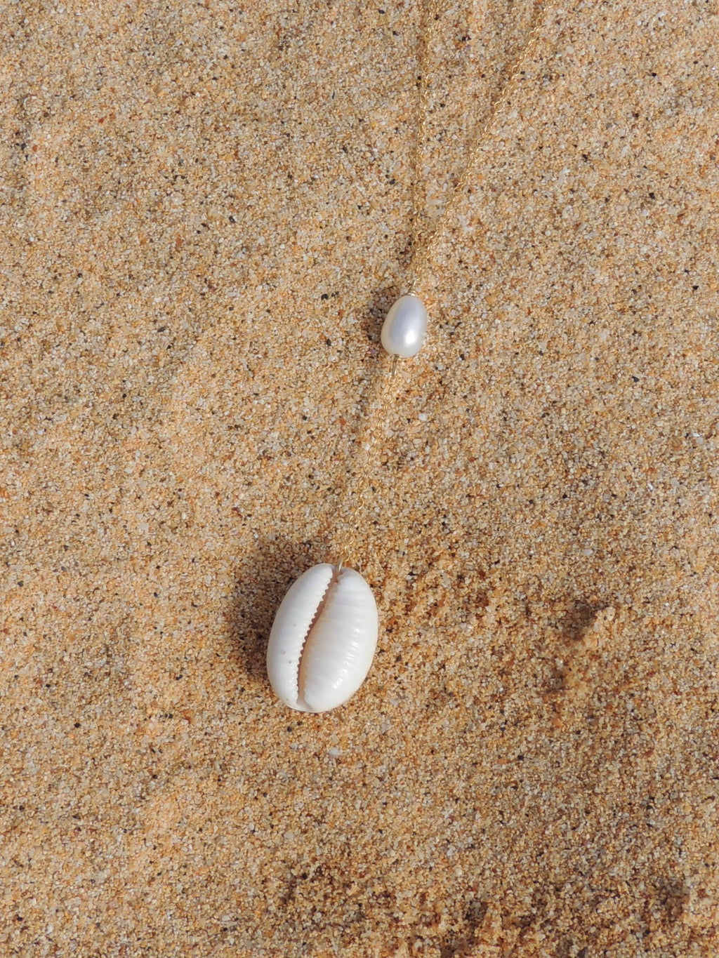 Granulated Cowrie Shell Lariat Necklace