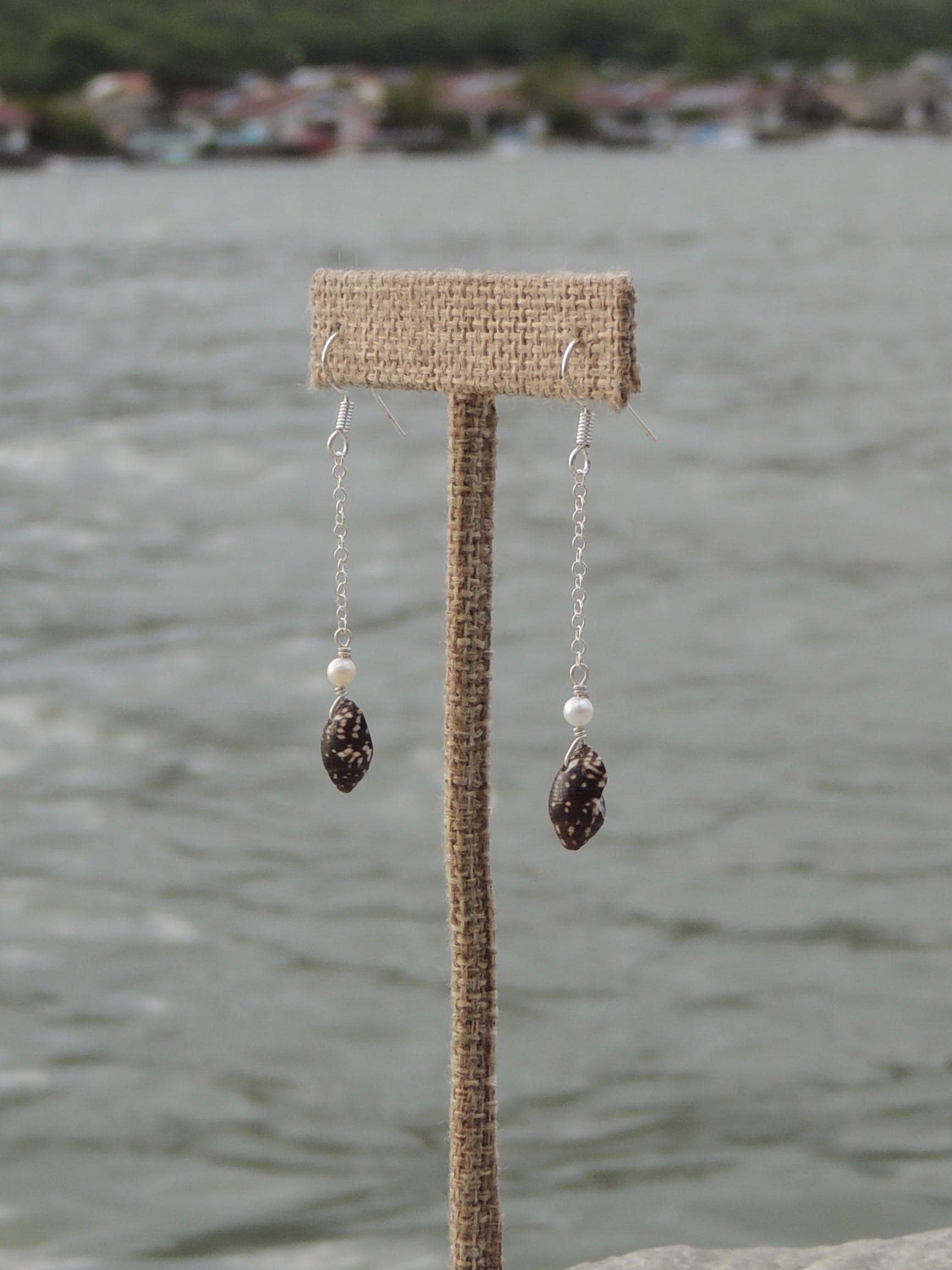 Brown Shell Chain Earrings