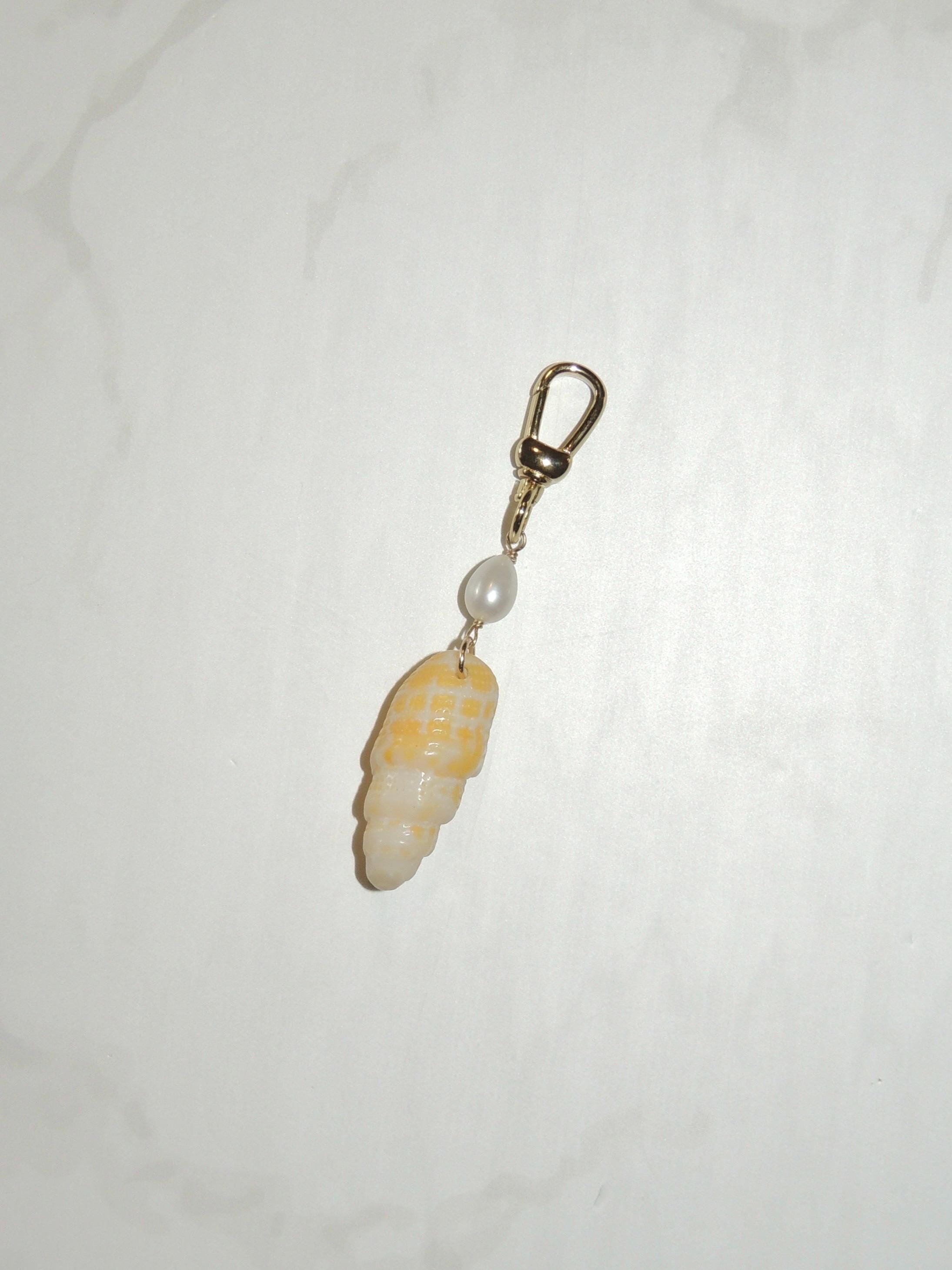 Miter Shell Keychain