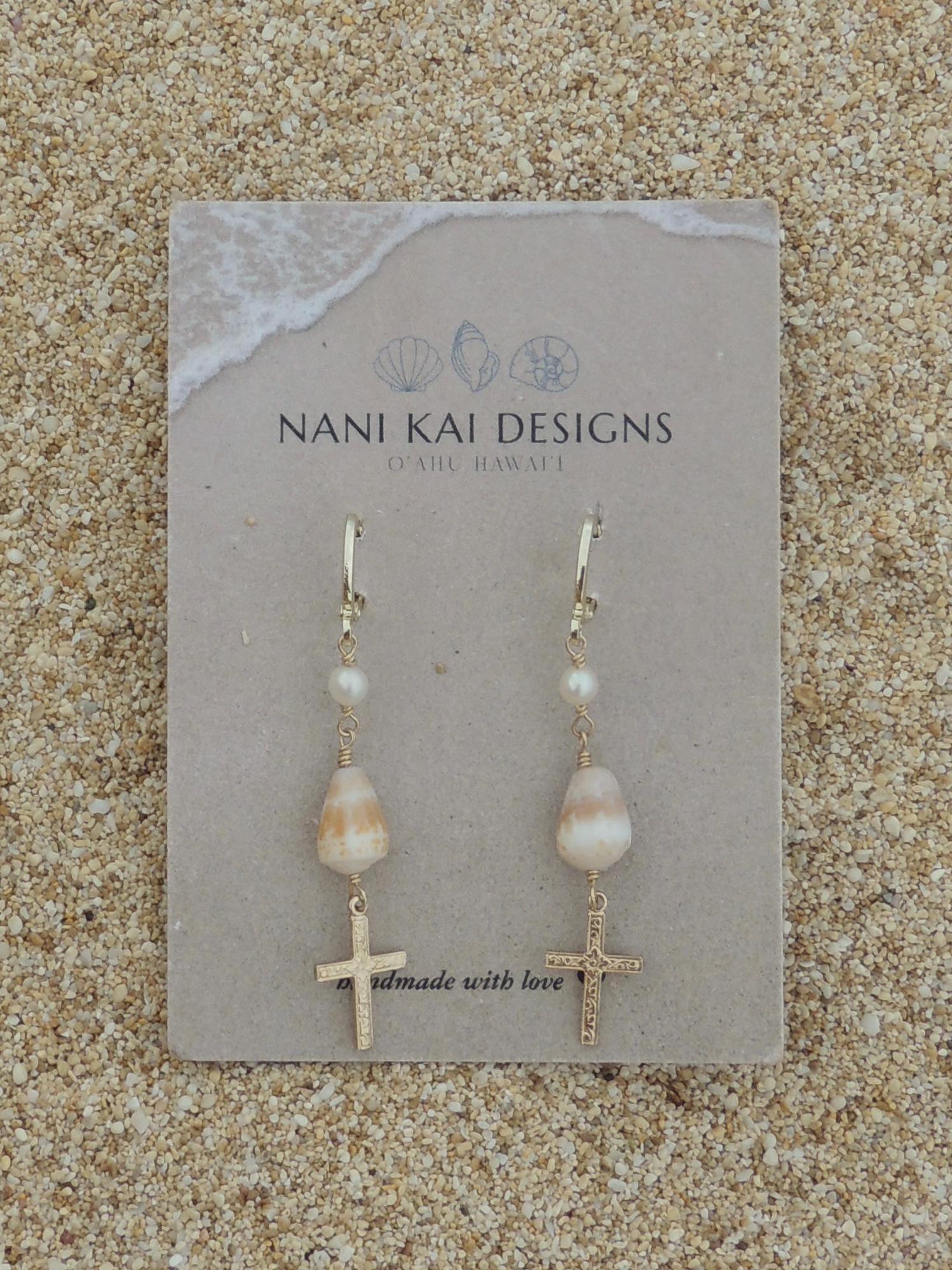 Cone Shell / Cross Charm Huggies