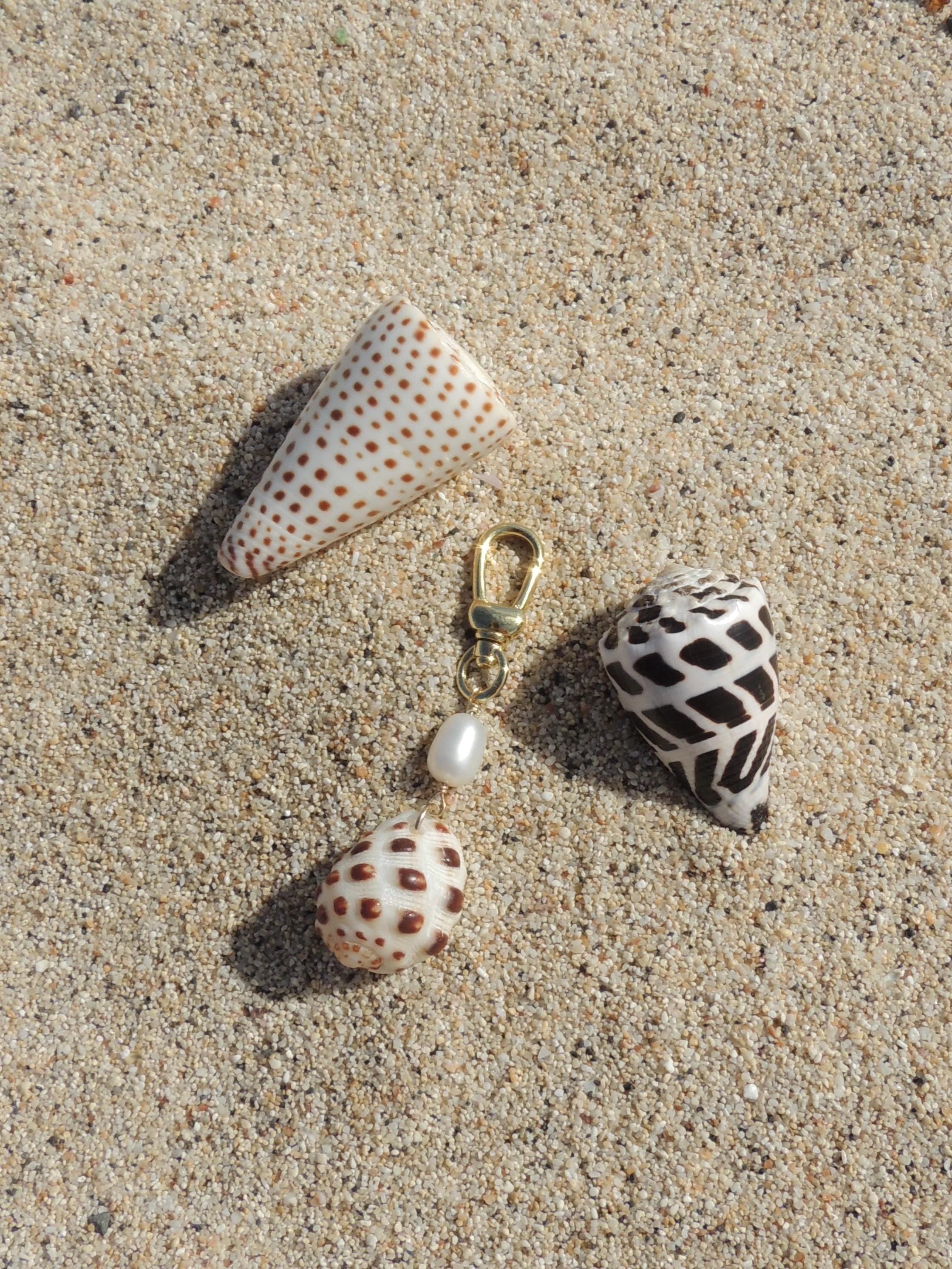 Drupe Shell Keychain