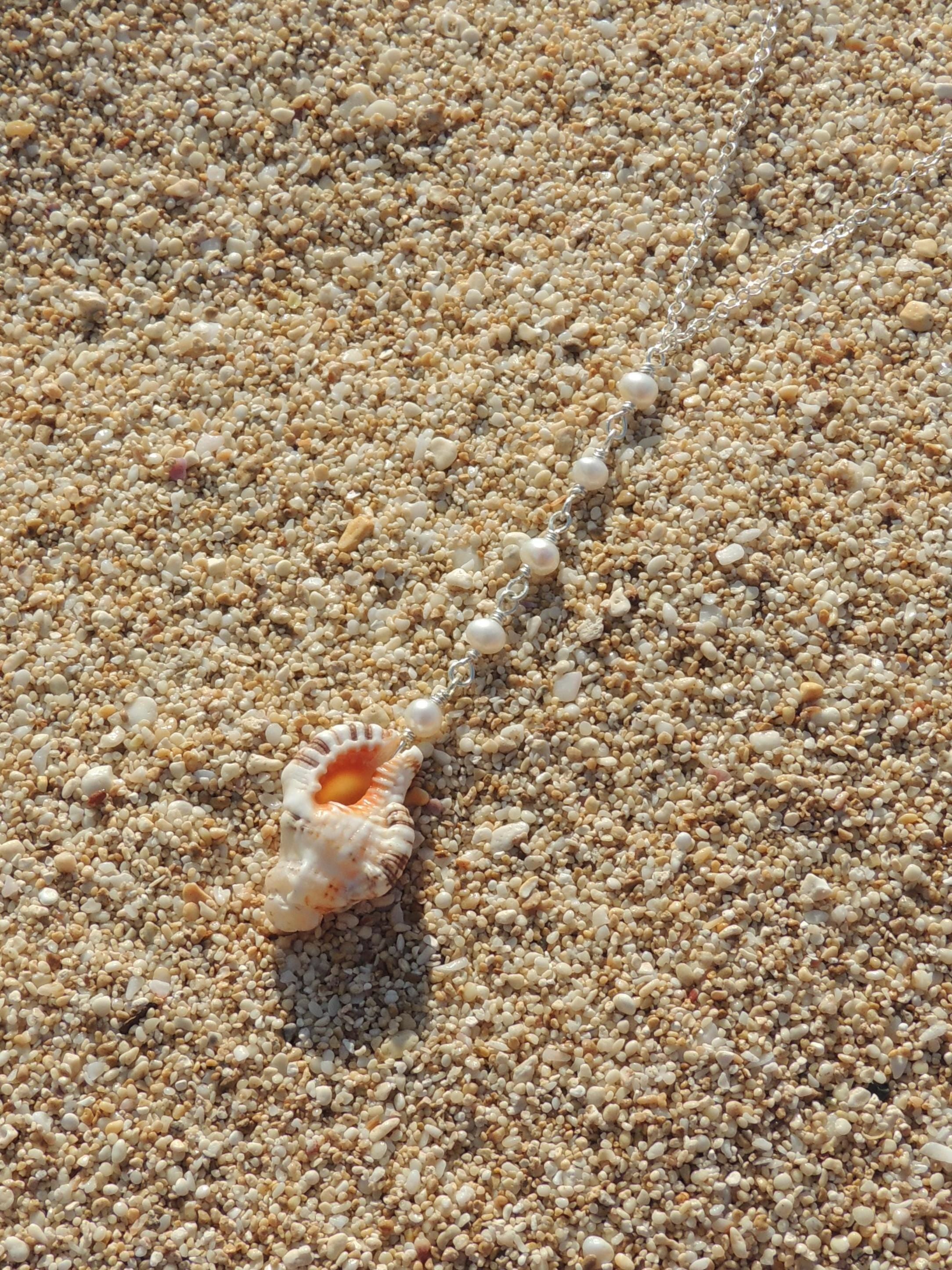 Triton Shell Lariat Necklace