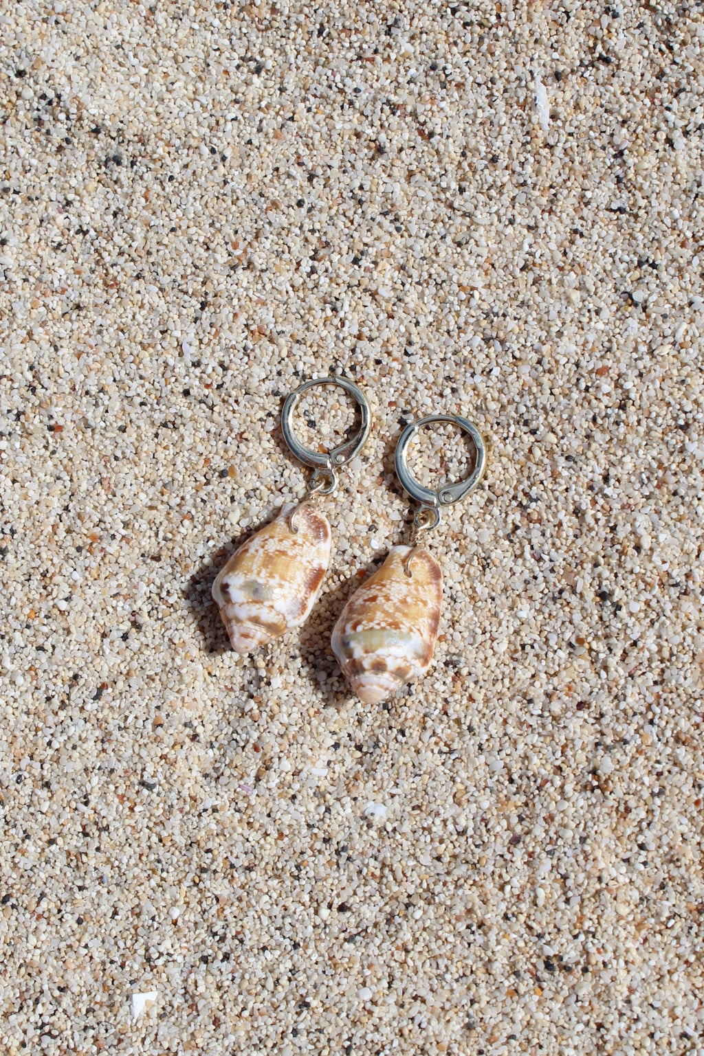 Stromb Shell Huggies