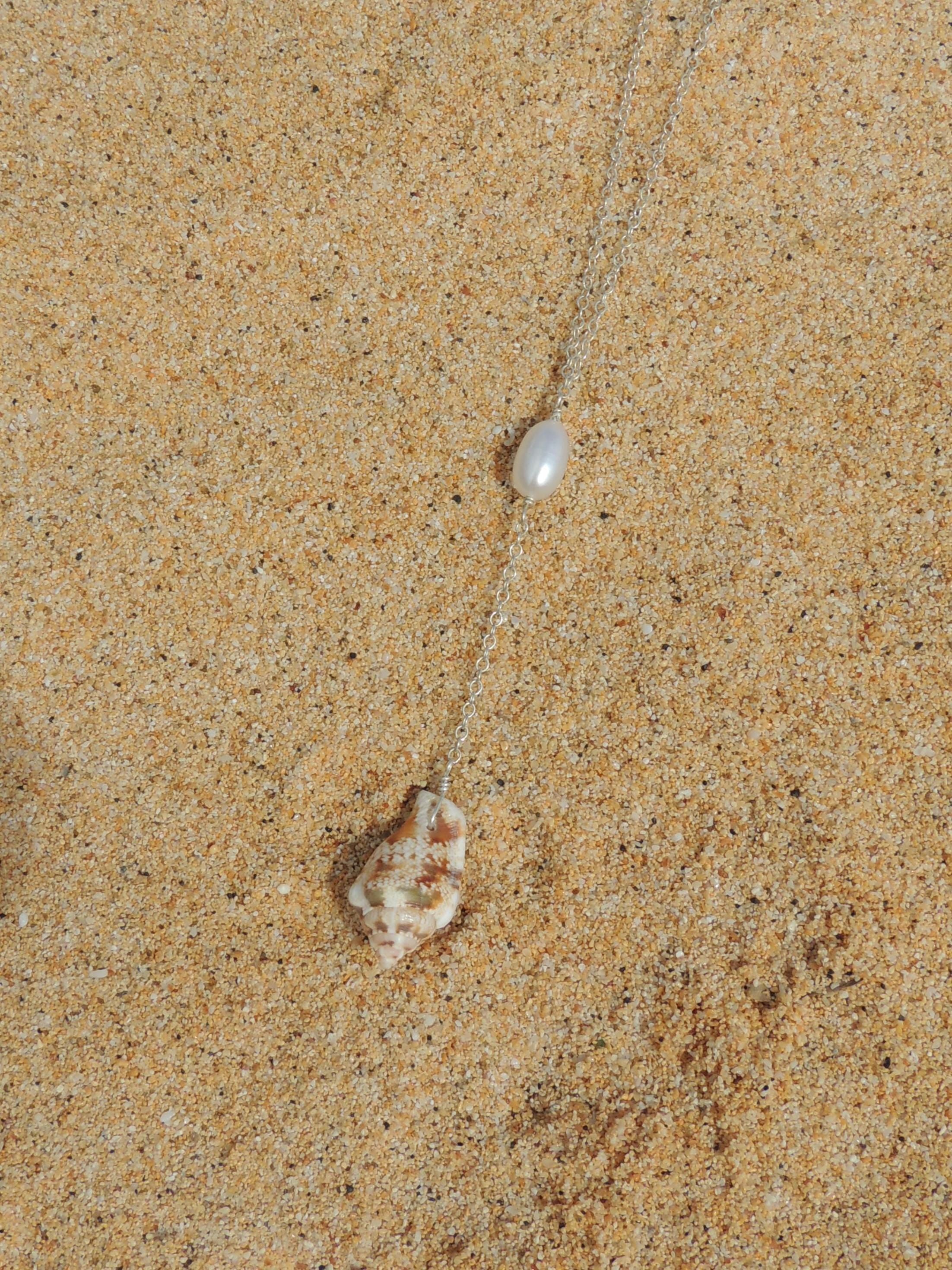 Stromb Shell Lariat Necklace