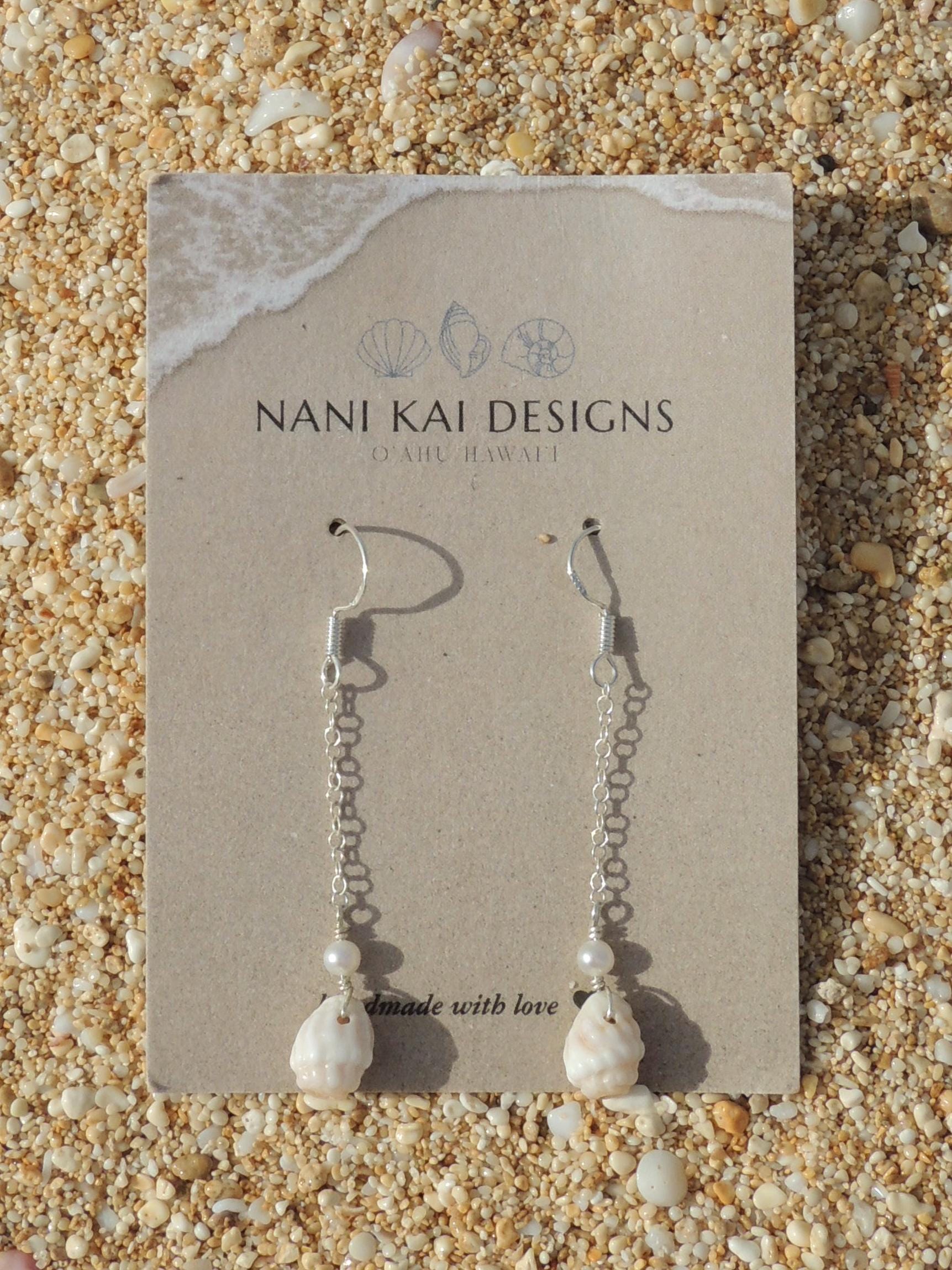 Lattice Miter Shell Chain Earrings