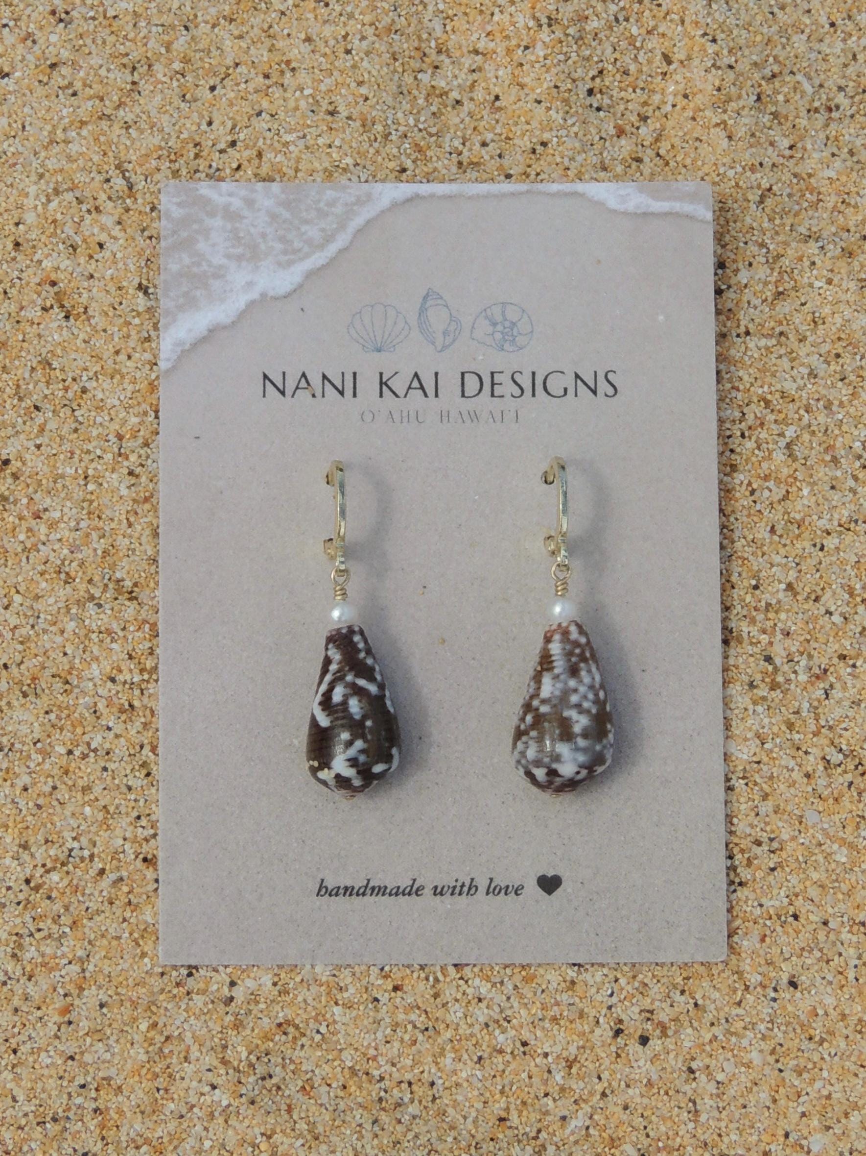 Cat Cone Shell Huggies