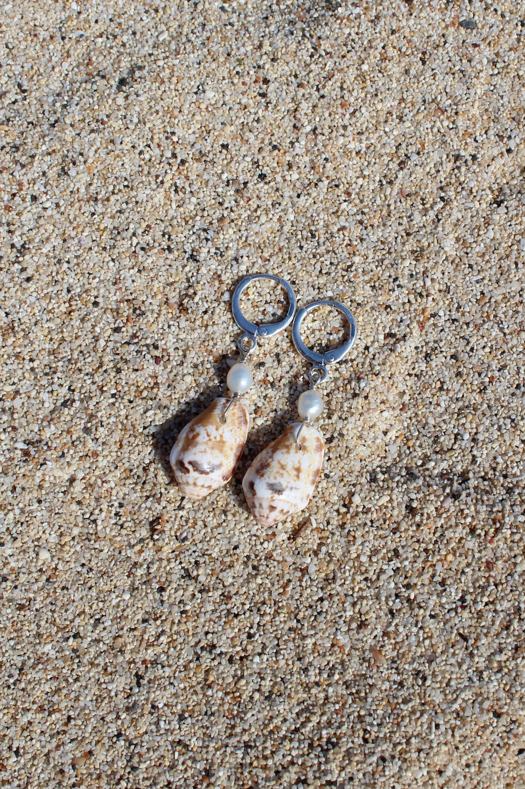 Stromb Shell Huggies