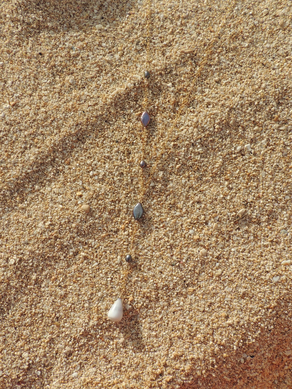 One-Sided Pearl Necklace