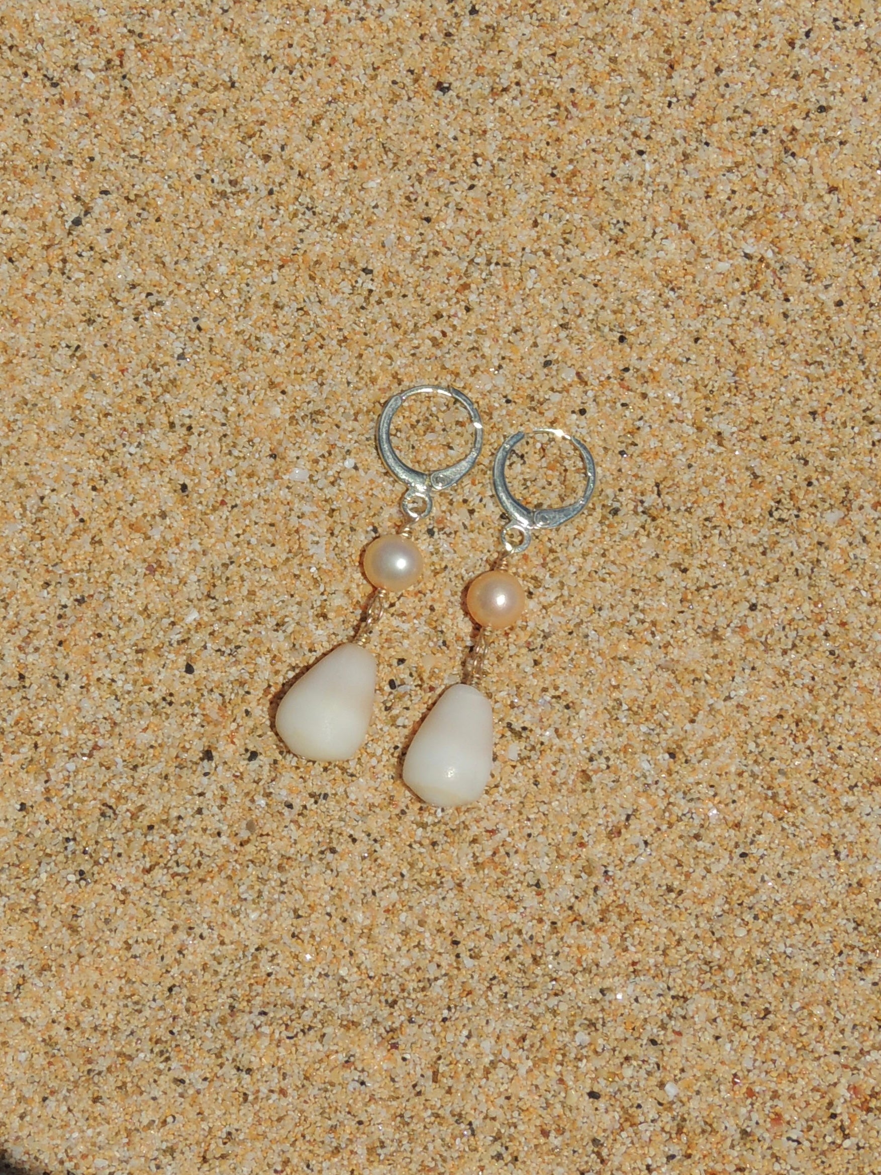 Cone Shell Huggies