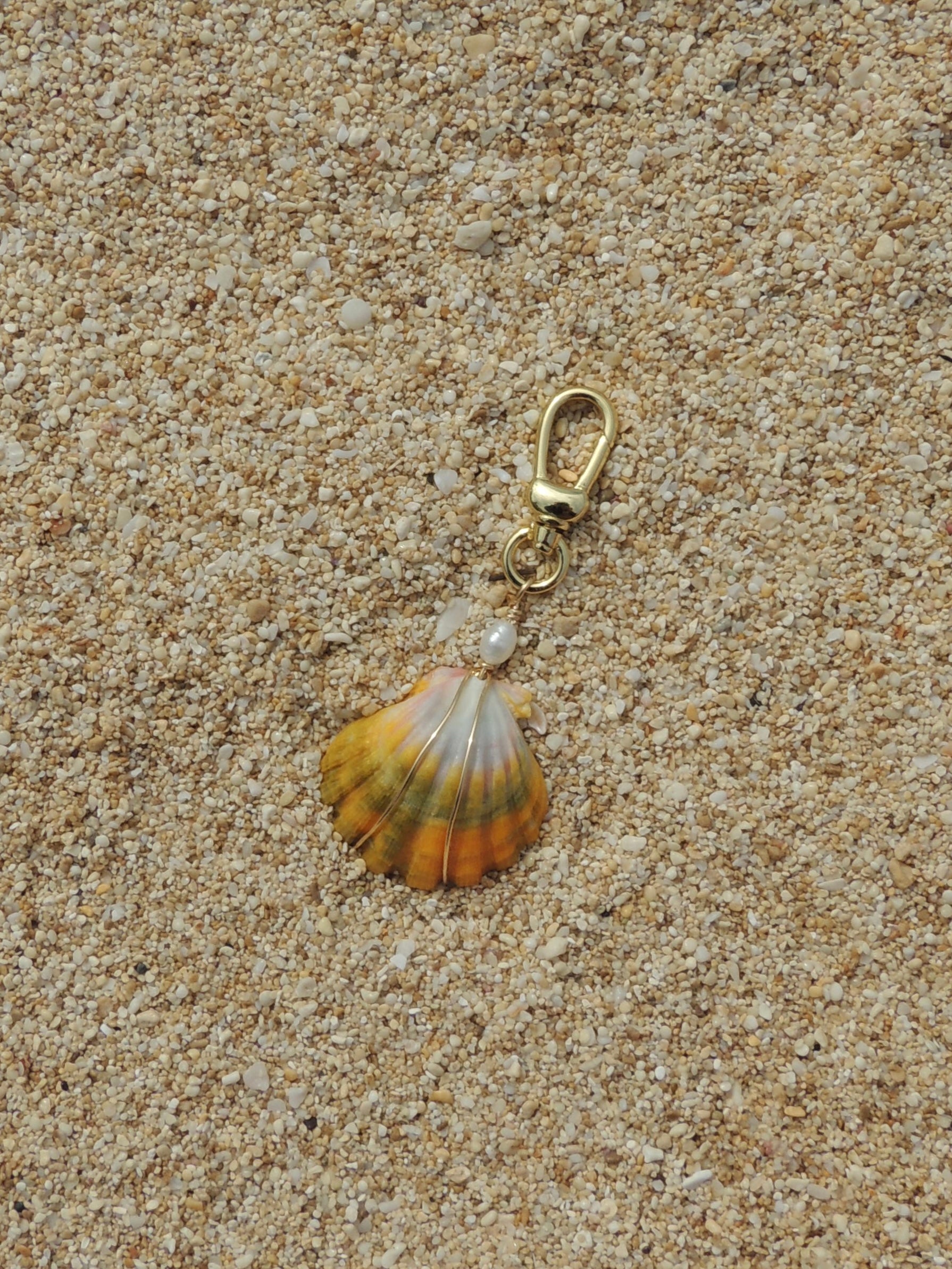 Sunrise Shell Keychain