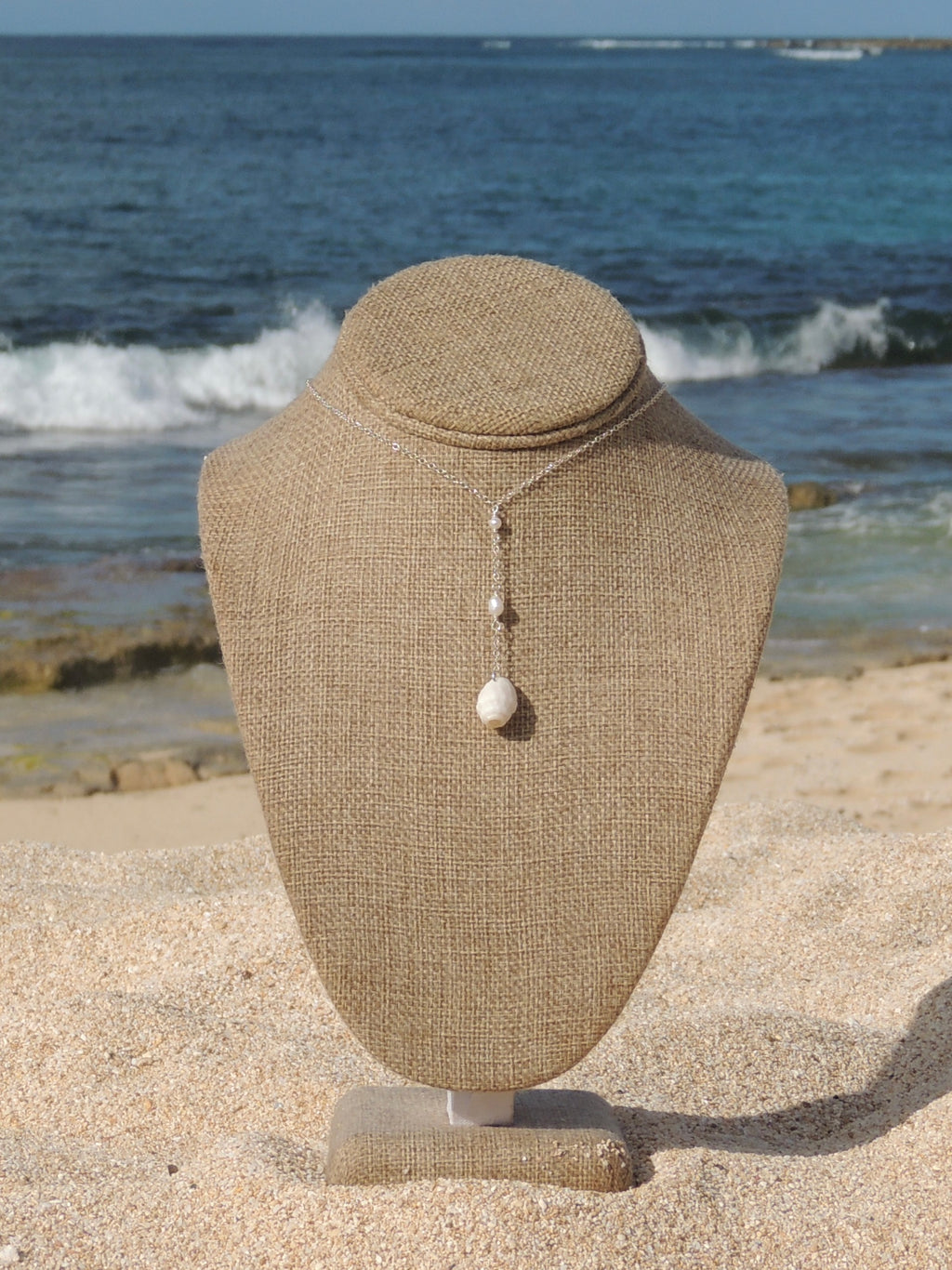 Lattice Miter Shell Necklace