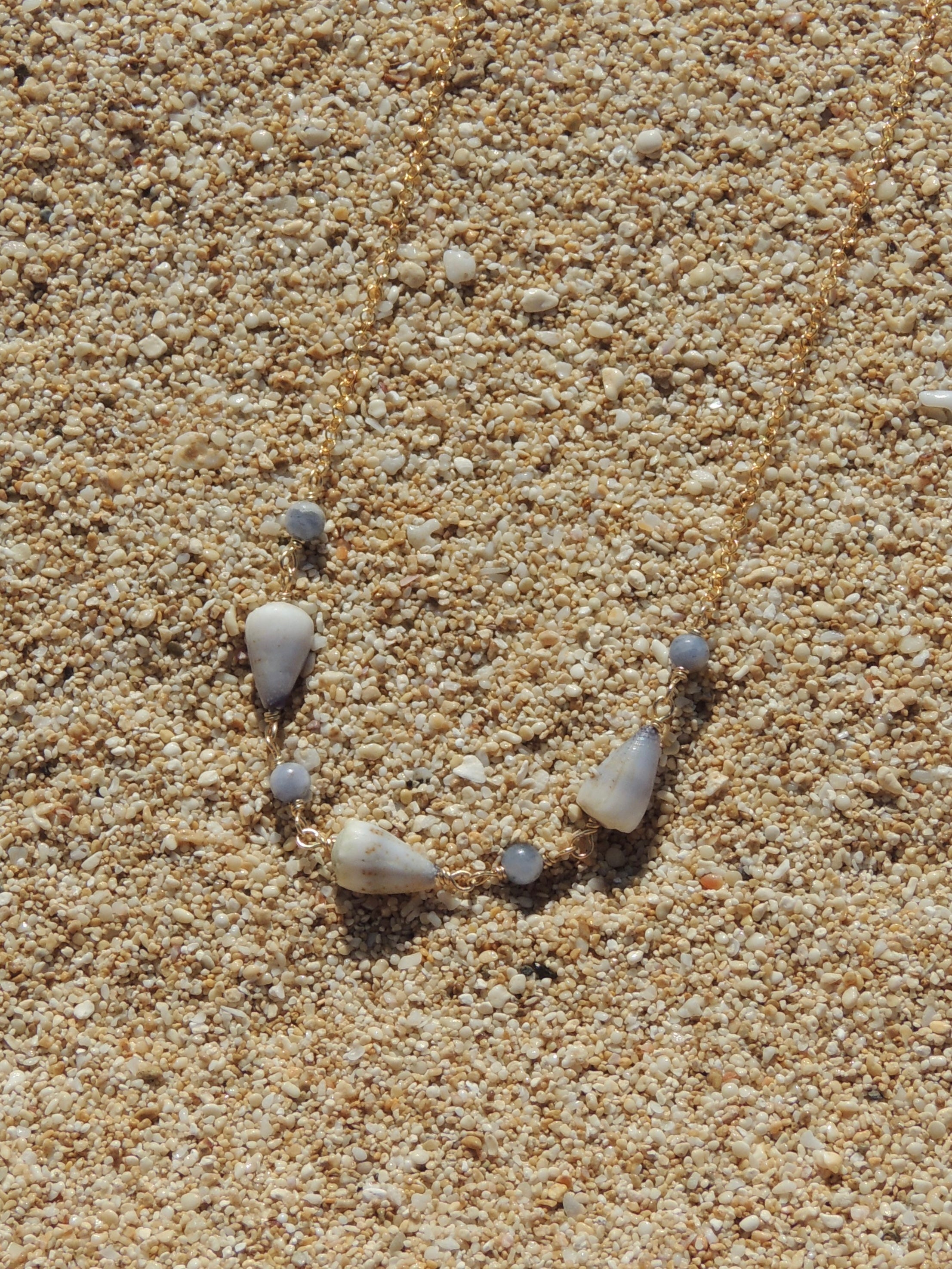 Cone Shell Choker / Blue Beads