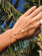 Cone Shell Handchain / Black Pearls