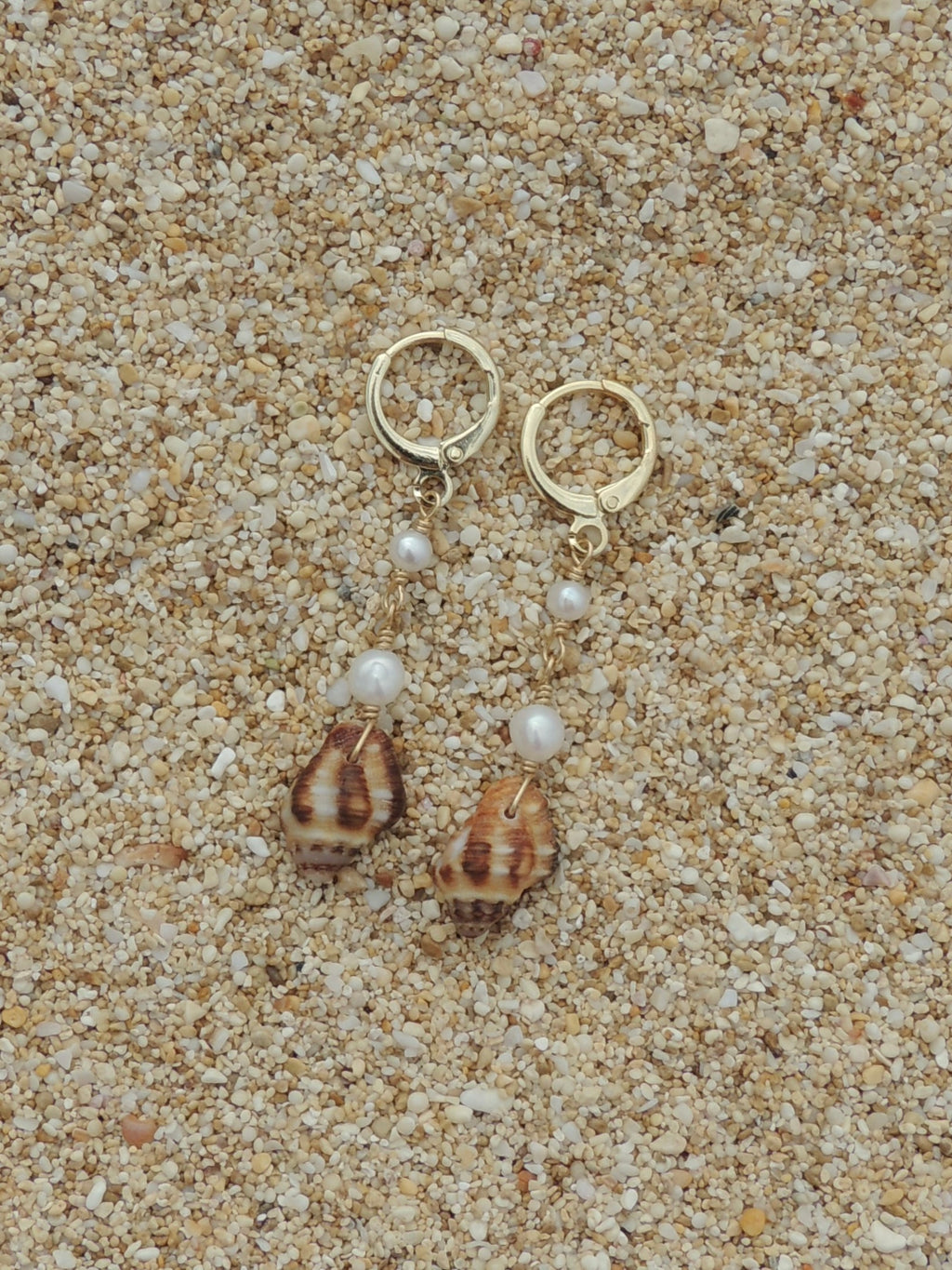 Triton Shell Huggies