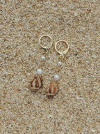 Triton Shell Huggies