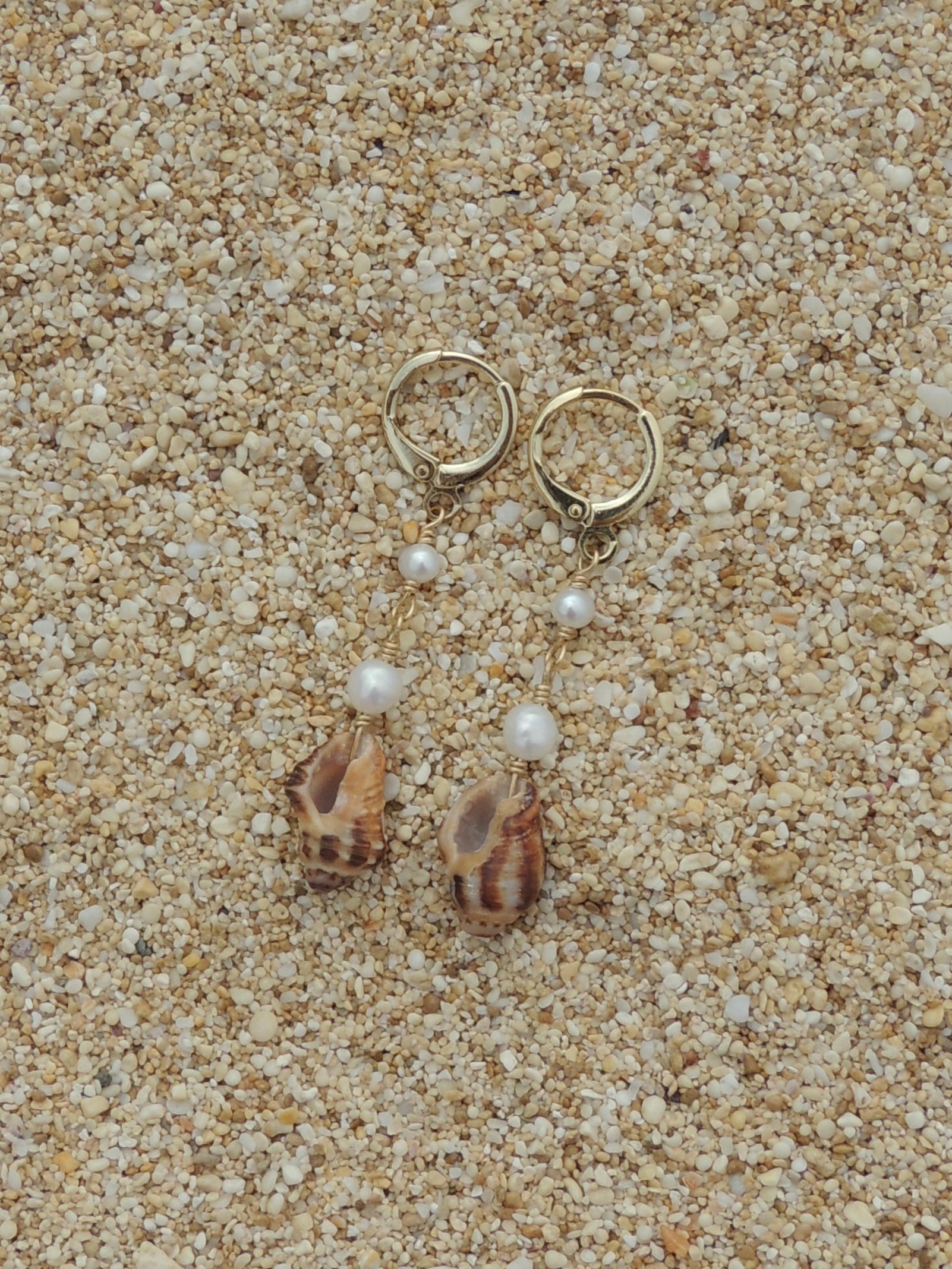 Triton Shell Huggies