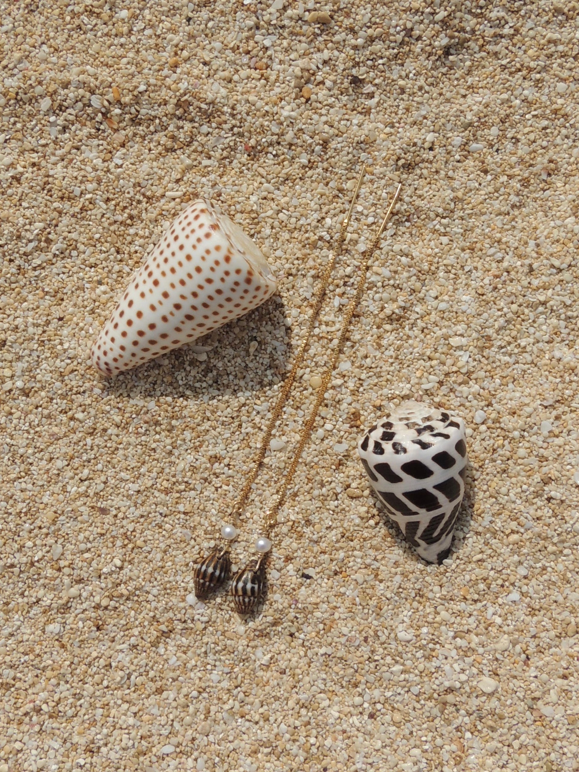 Brown Shell Threaders