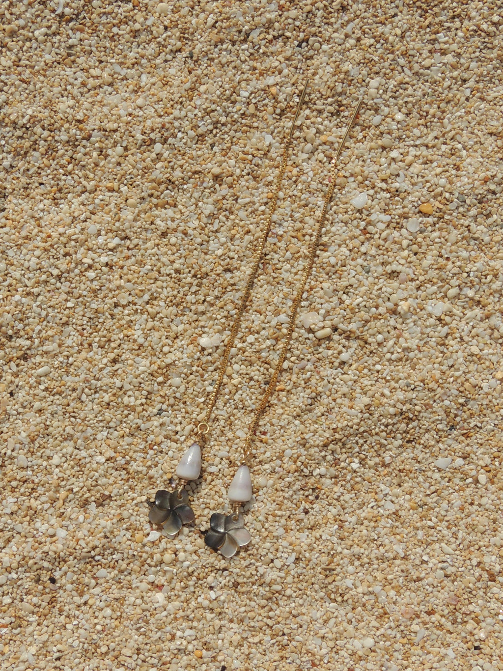 Cone Shell / Plumeria Charm Threaders