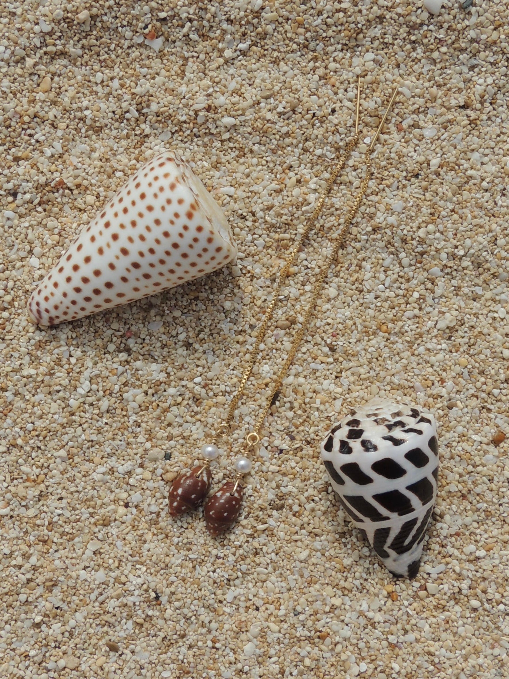 Brown Shell Threaders