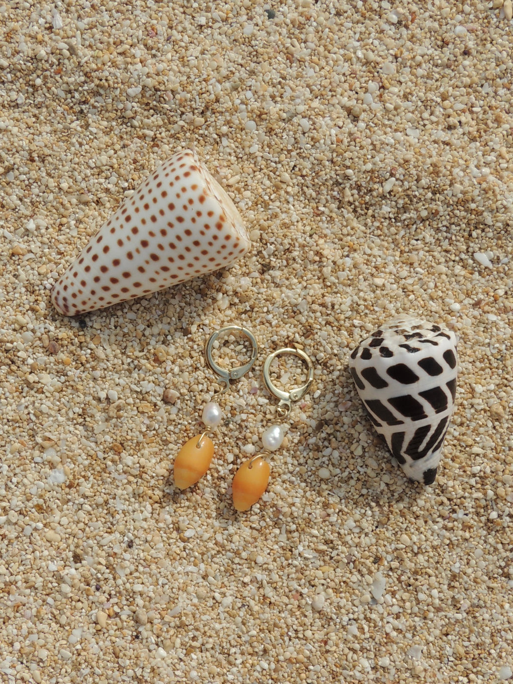 Yellow Shell Huggies