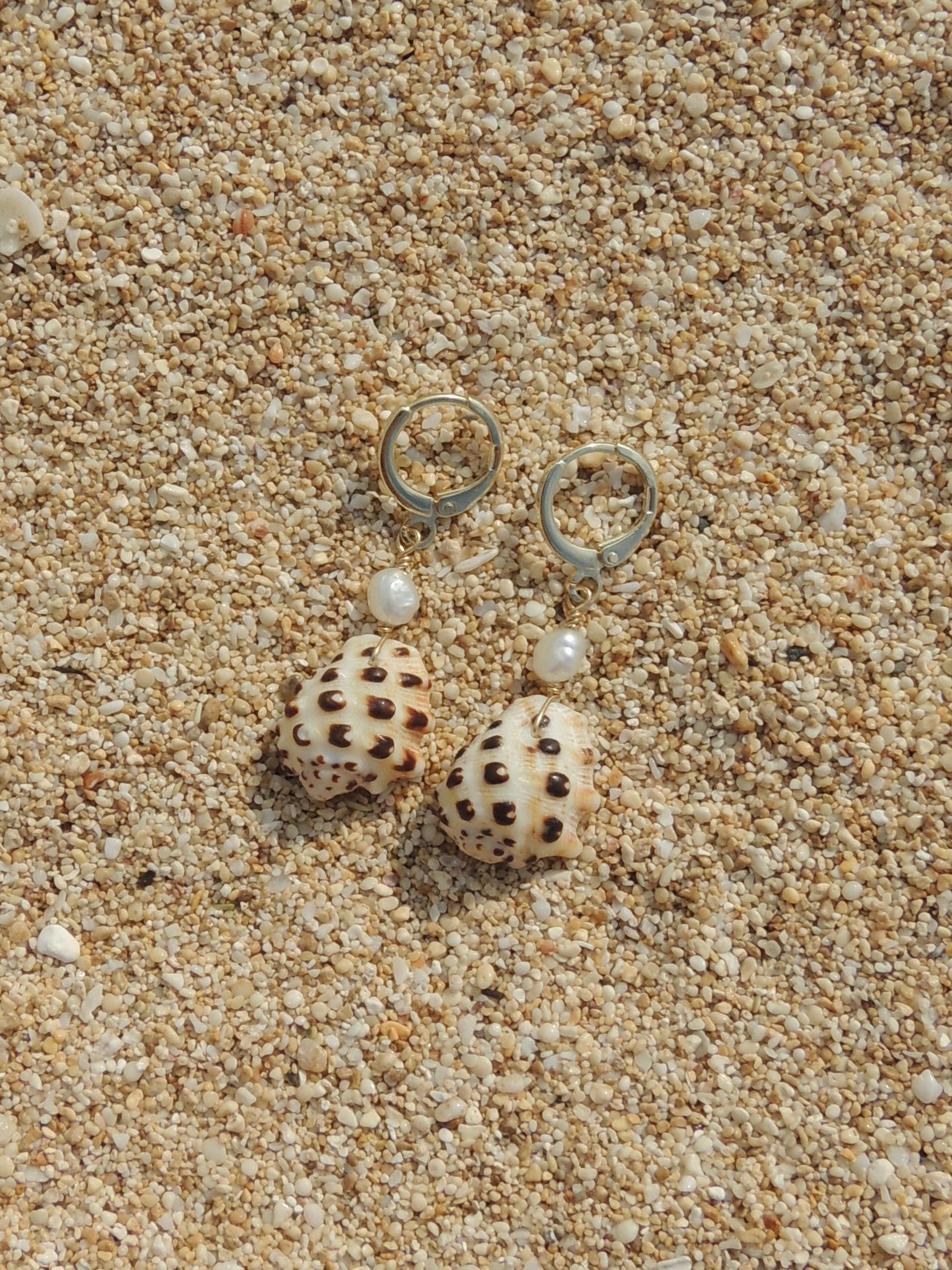 Drupe Shell Huggies