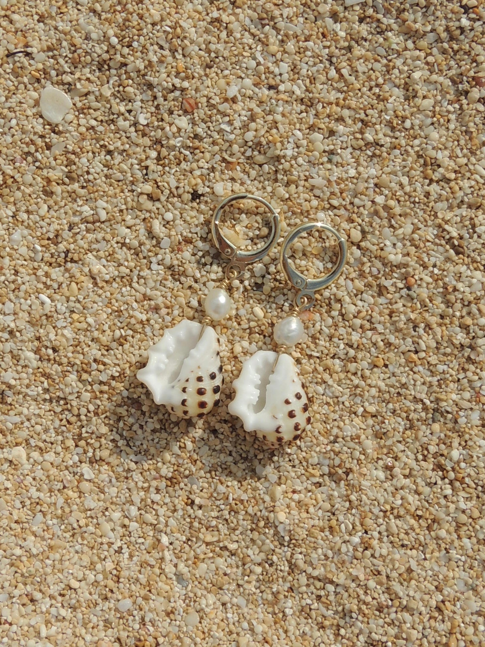 Drupe Shell Huggies