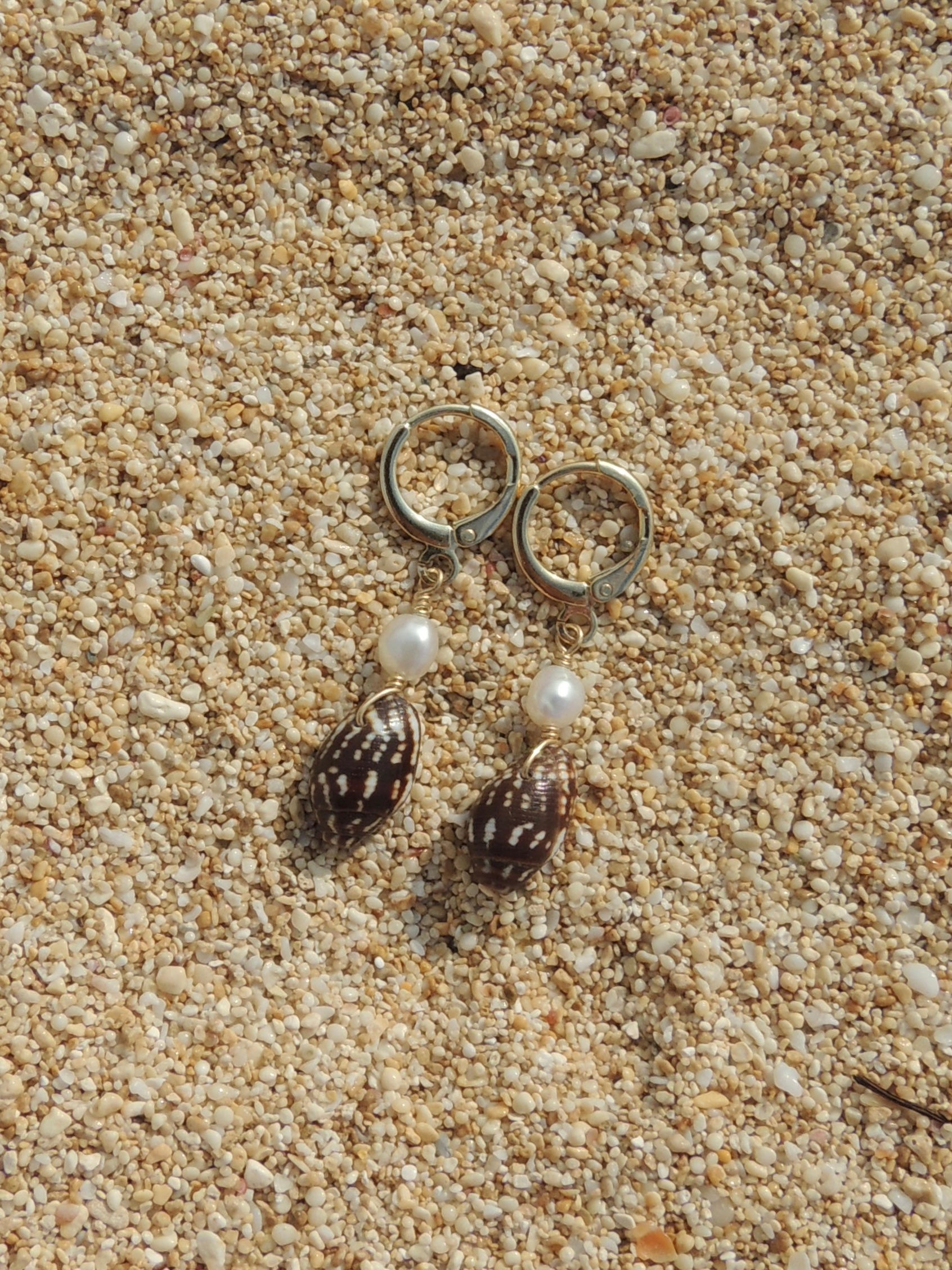 Brown Shell Huggies