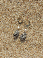 Drupe Shell Huggies