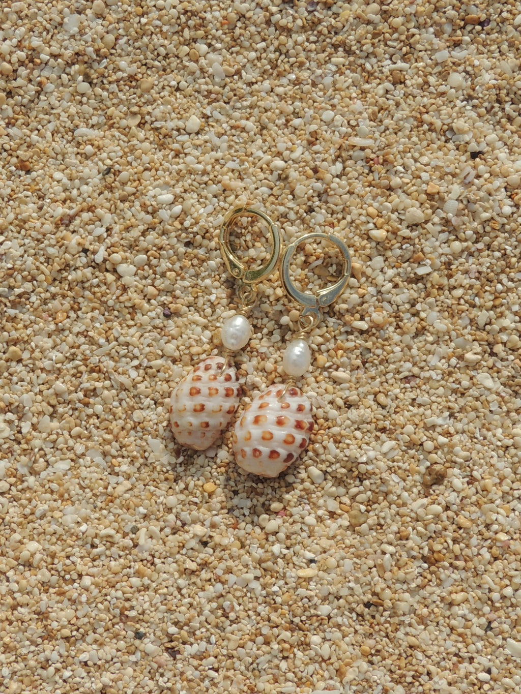 Drupe Shell Huggies