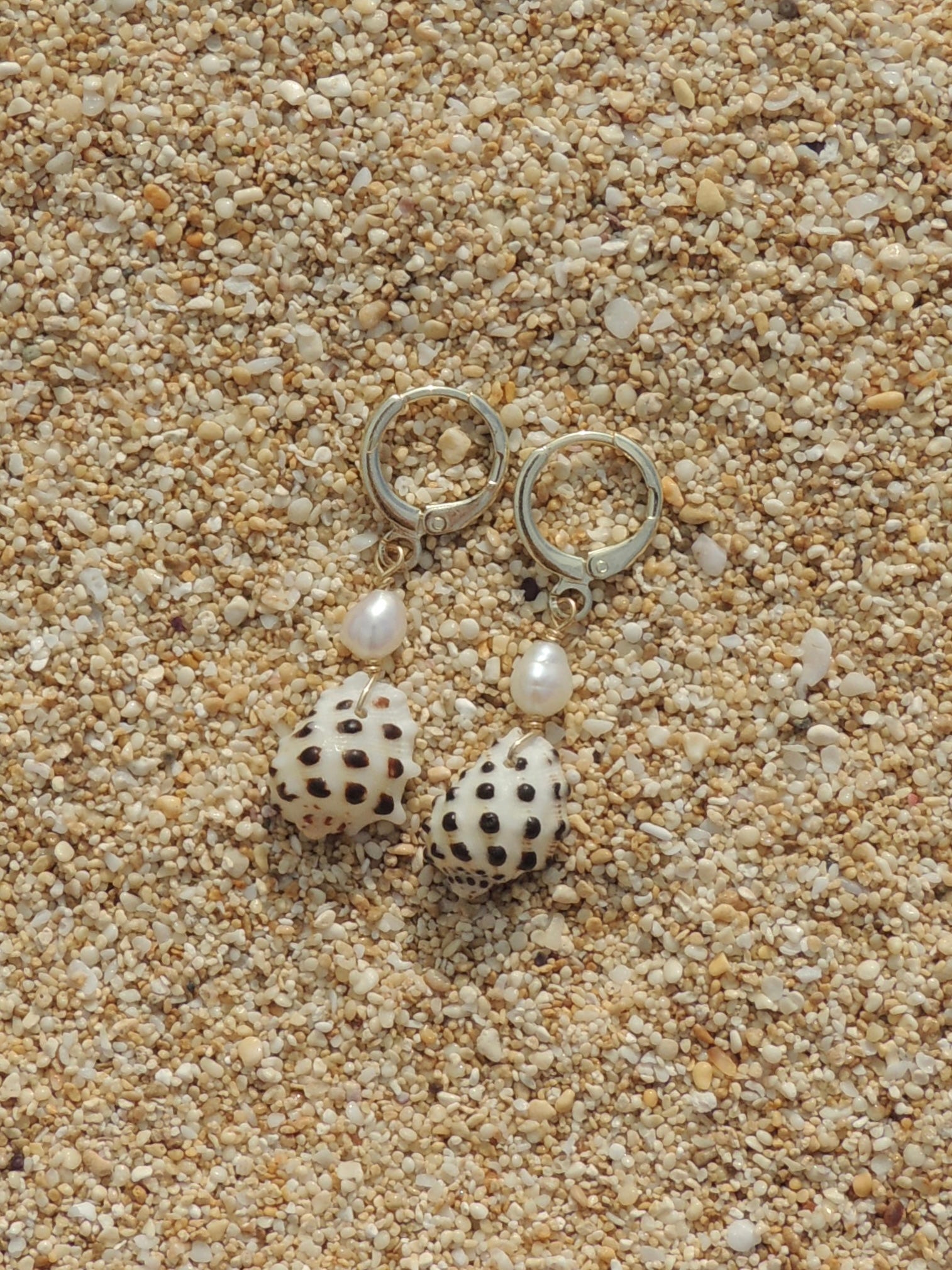 Drupe Shell Huggies