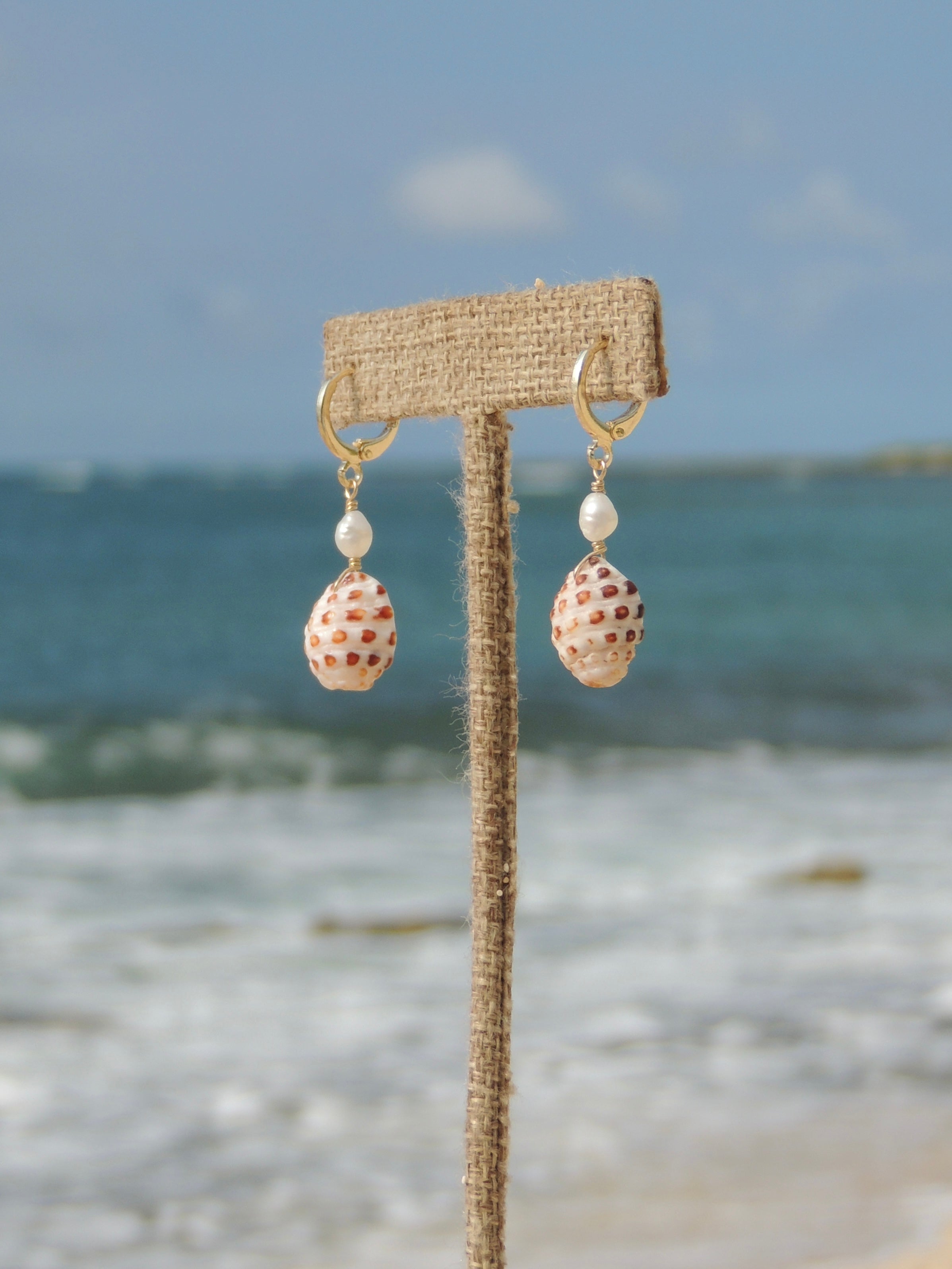 Drupe Shell Huggies