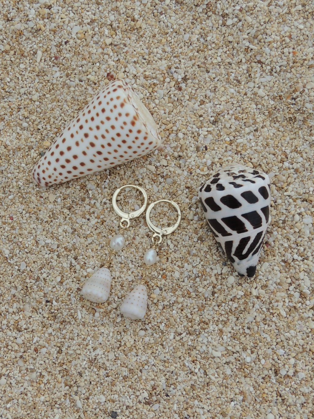 Abbreviated Cone Shell Huggies