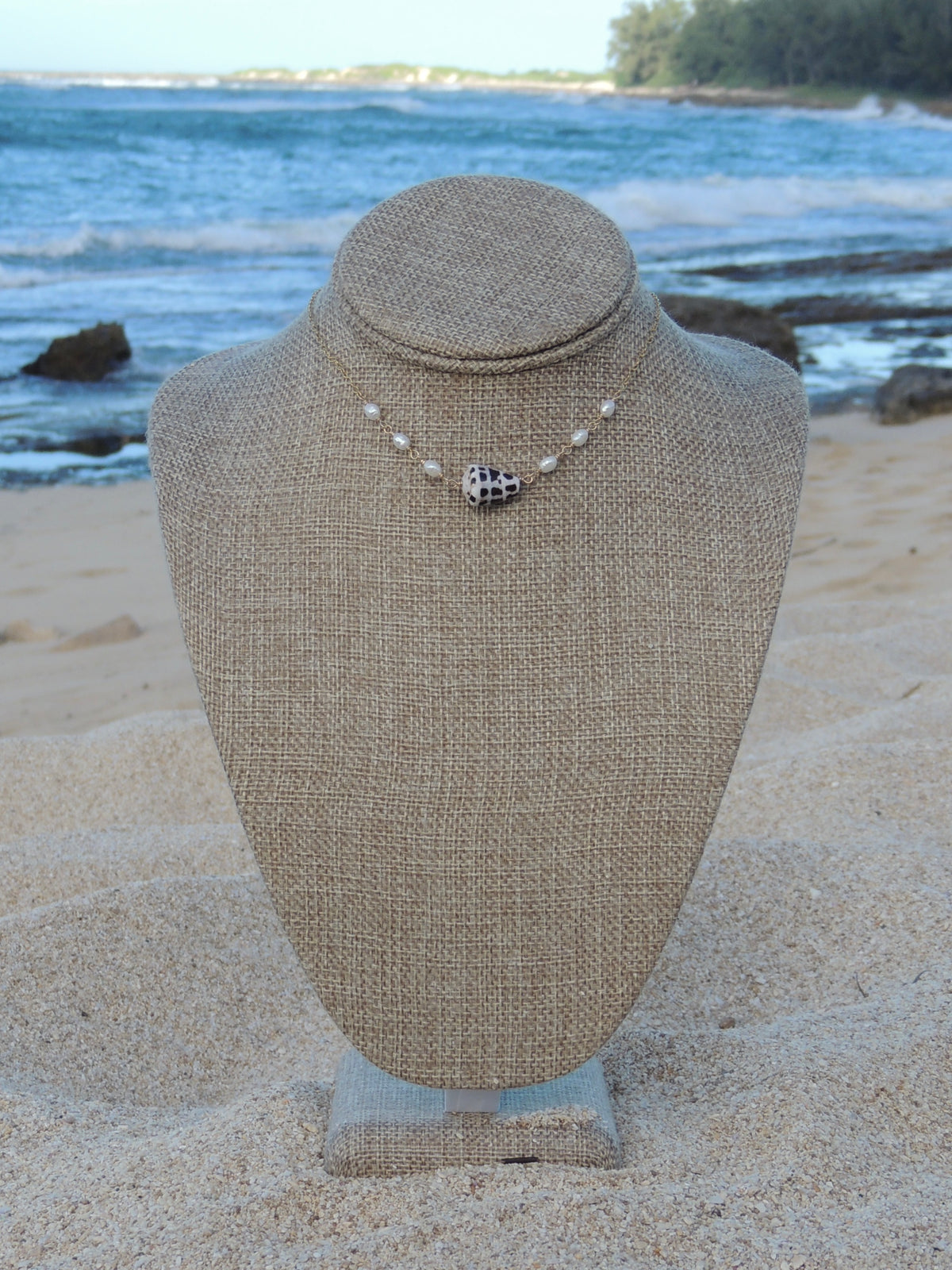 Hebrew Cone Shell Choker Necklace