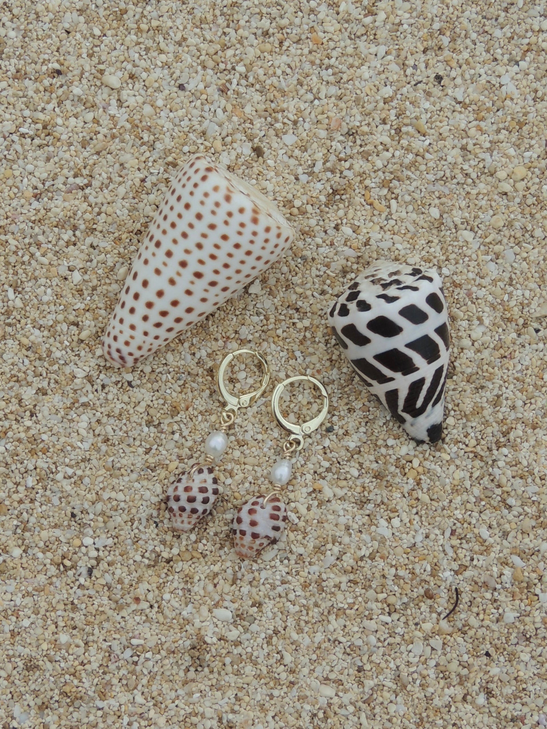 Drupe Shell Huggies