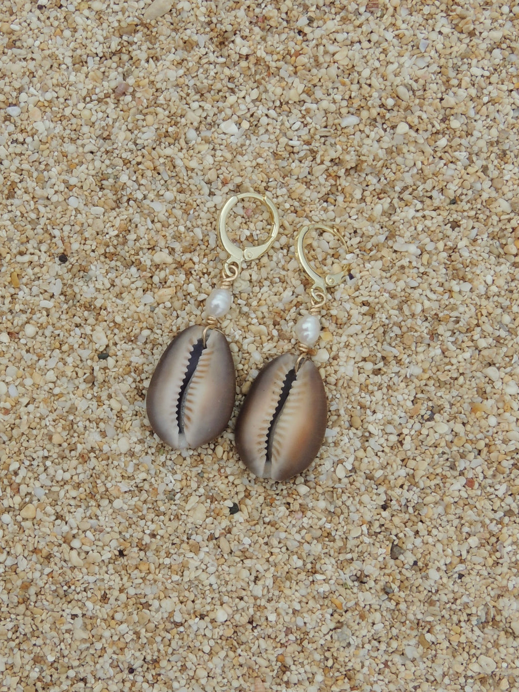 Cowrie Shell Huggies